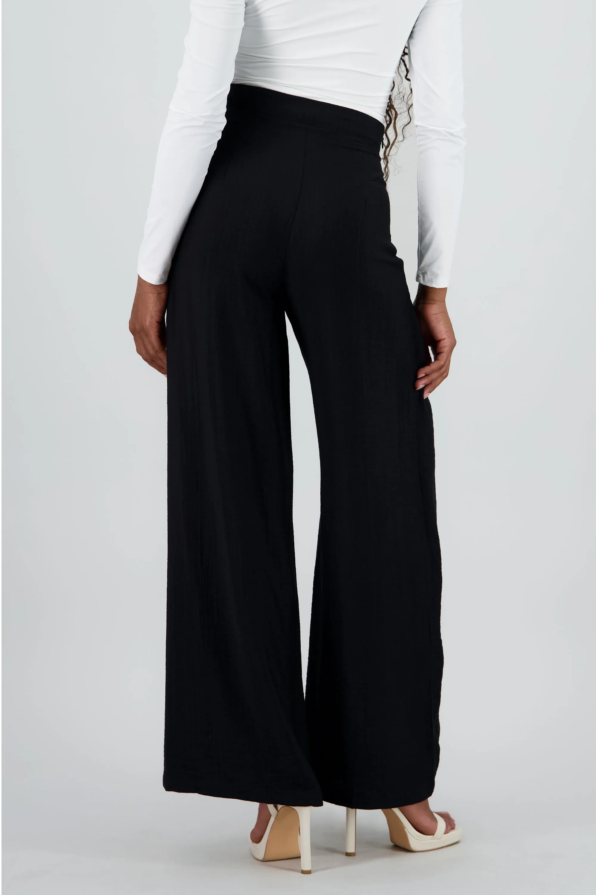 Pantalon envolvente fluido sold by Shasa product image thumbnail 3
