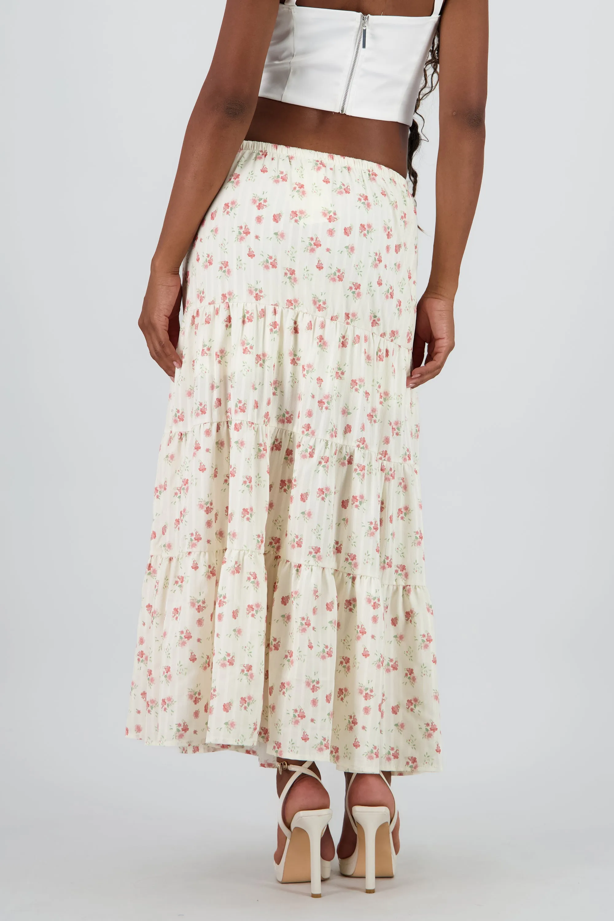 Falda maxi flores sold by Shasa product image thumbnail 4