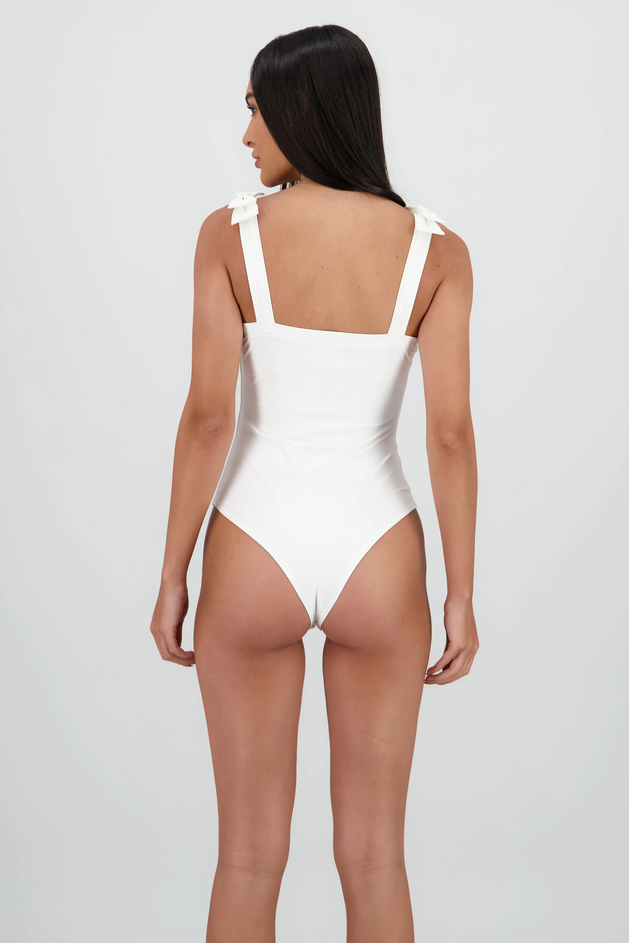 Bodysuit liso con tirante moños sold by Shasa product image thumbnail 4