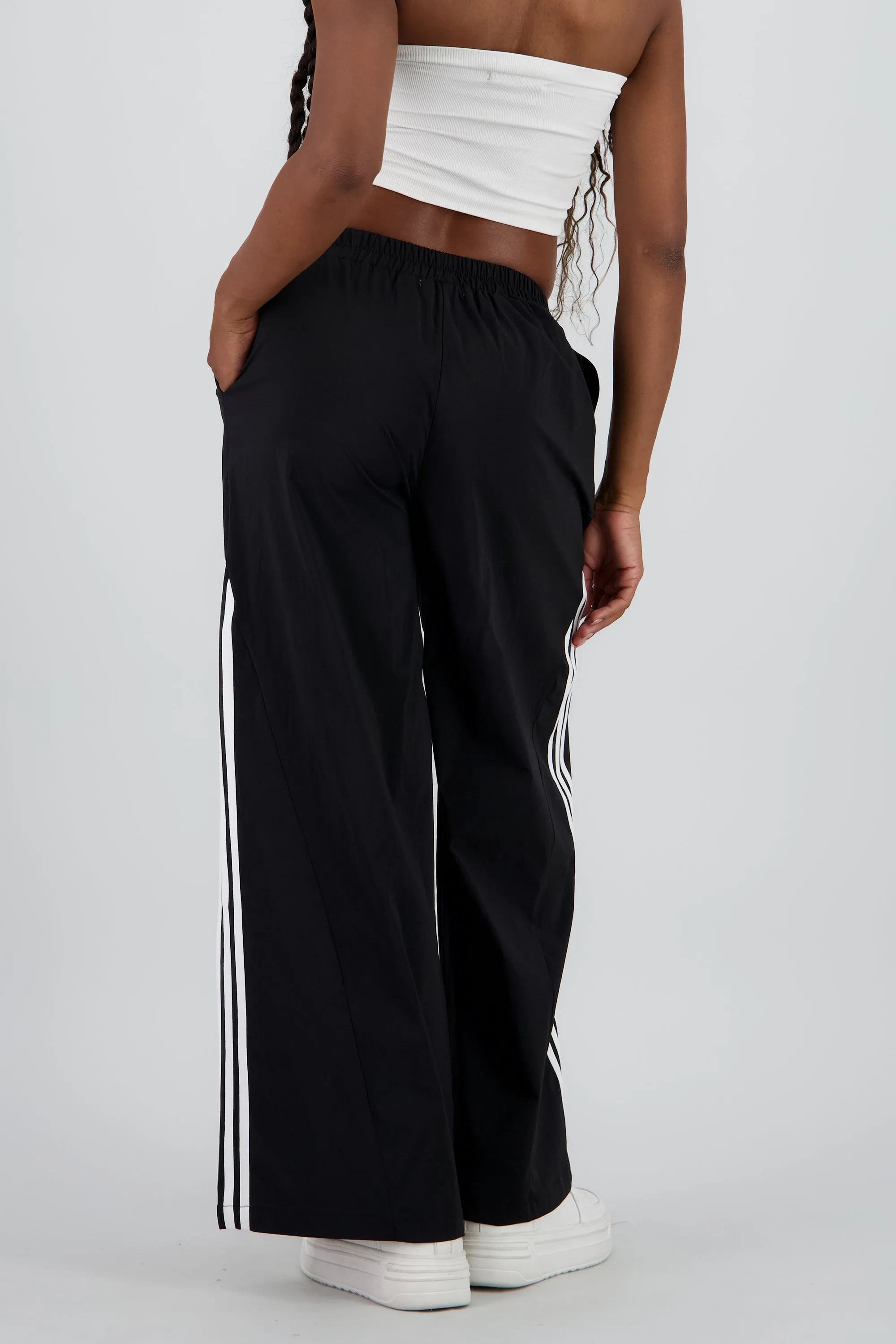 Pantalon amplio detalle franjas contraste sold by Shasa product image thumbnail 4