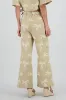 Pantalon recto detalle palmeras sold by Shasa