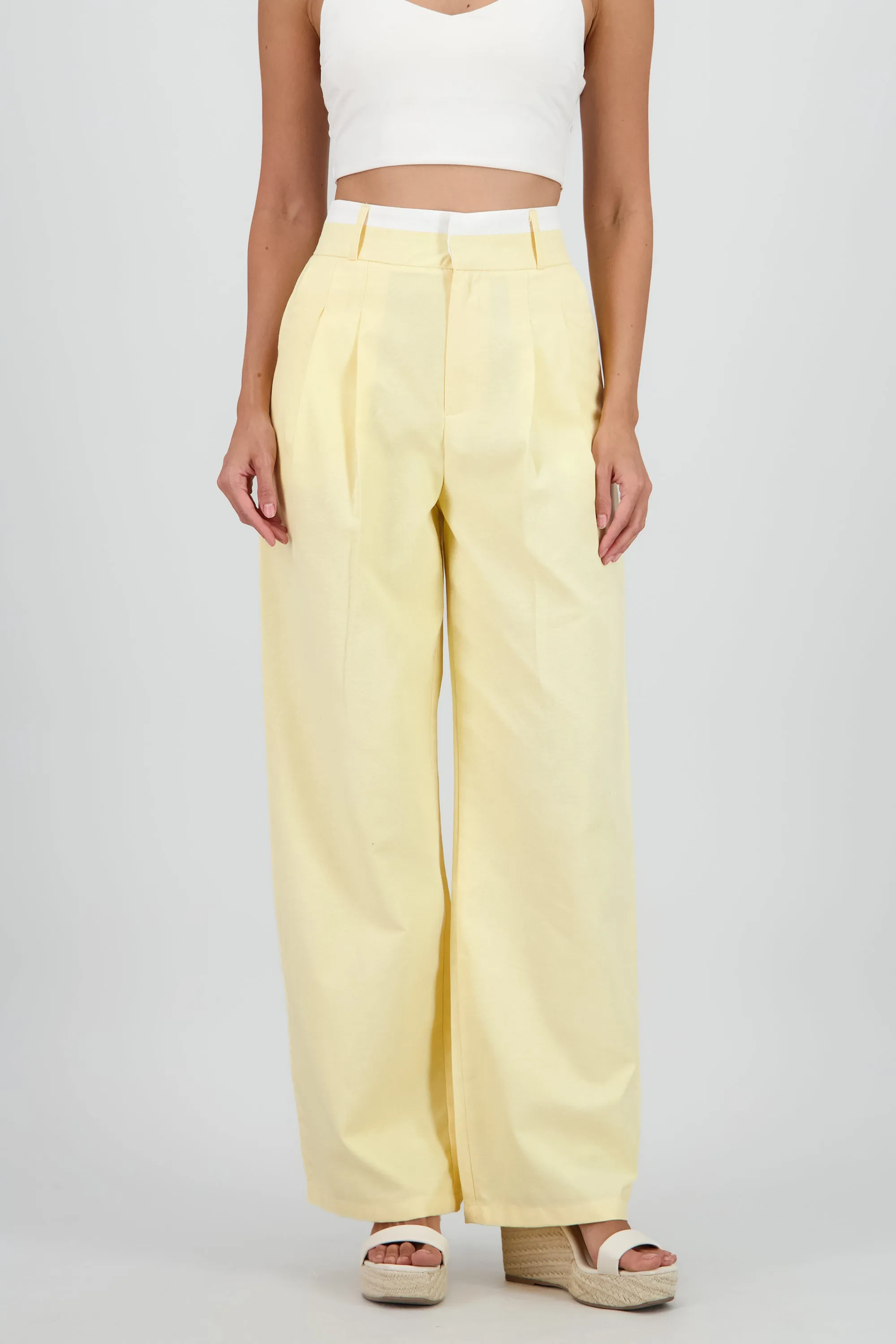 Pantalon recto detalle contraste pretina sold by Shasa product image thumbnail 2