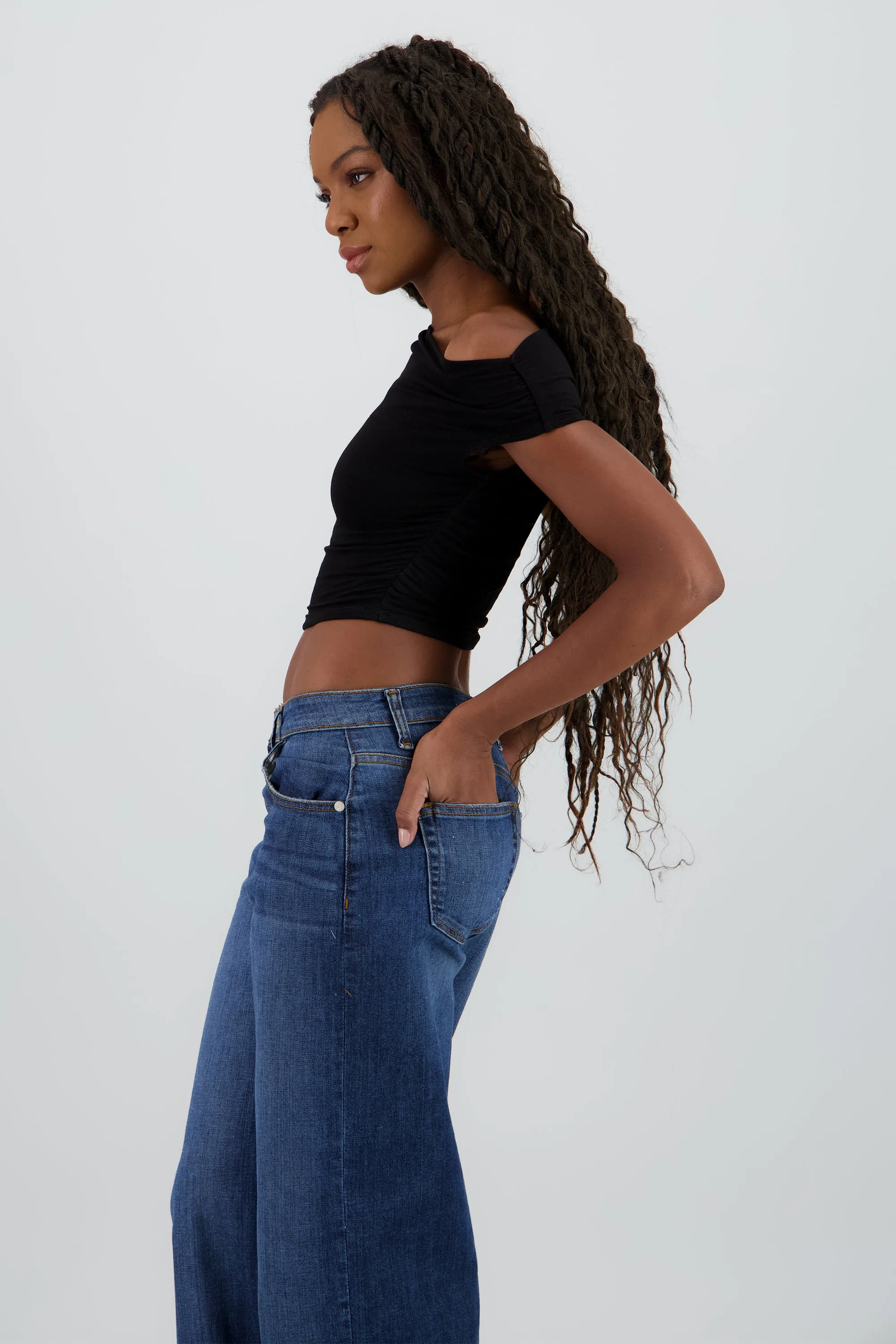 Top off shoulder plisado liso sold by Shasa product image thumbnail 3