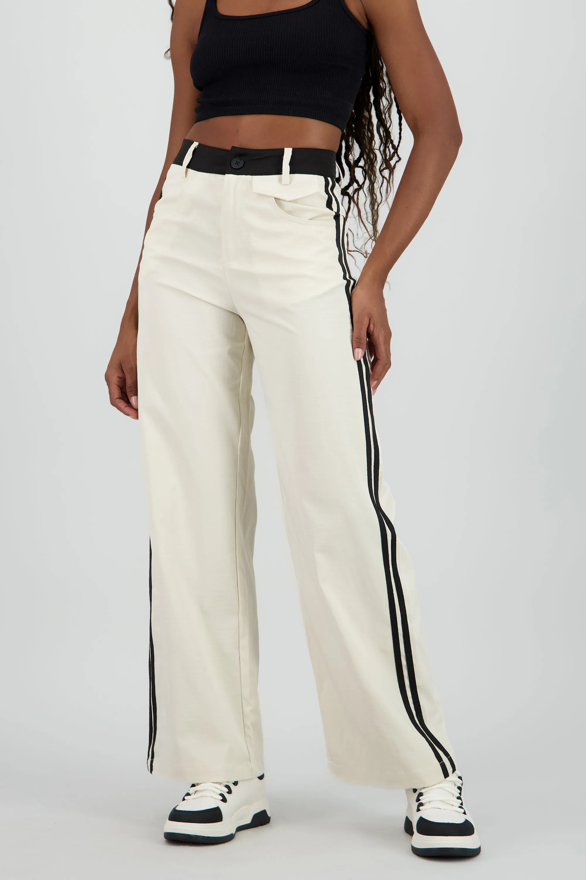 Pantalon fluido detalle contraste franja sold by Shasa product image thumbnail 2