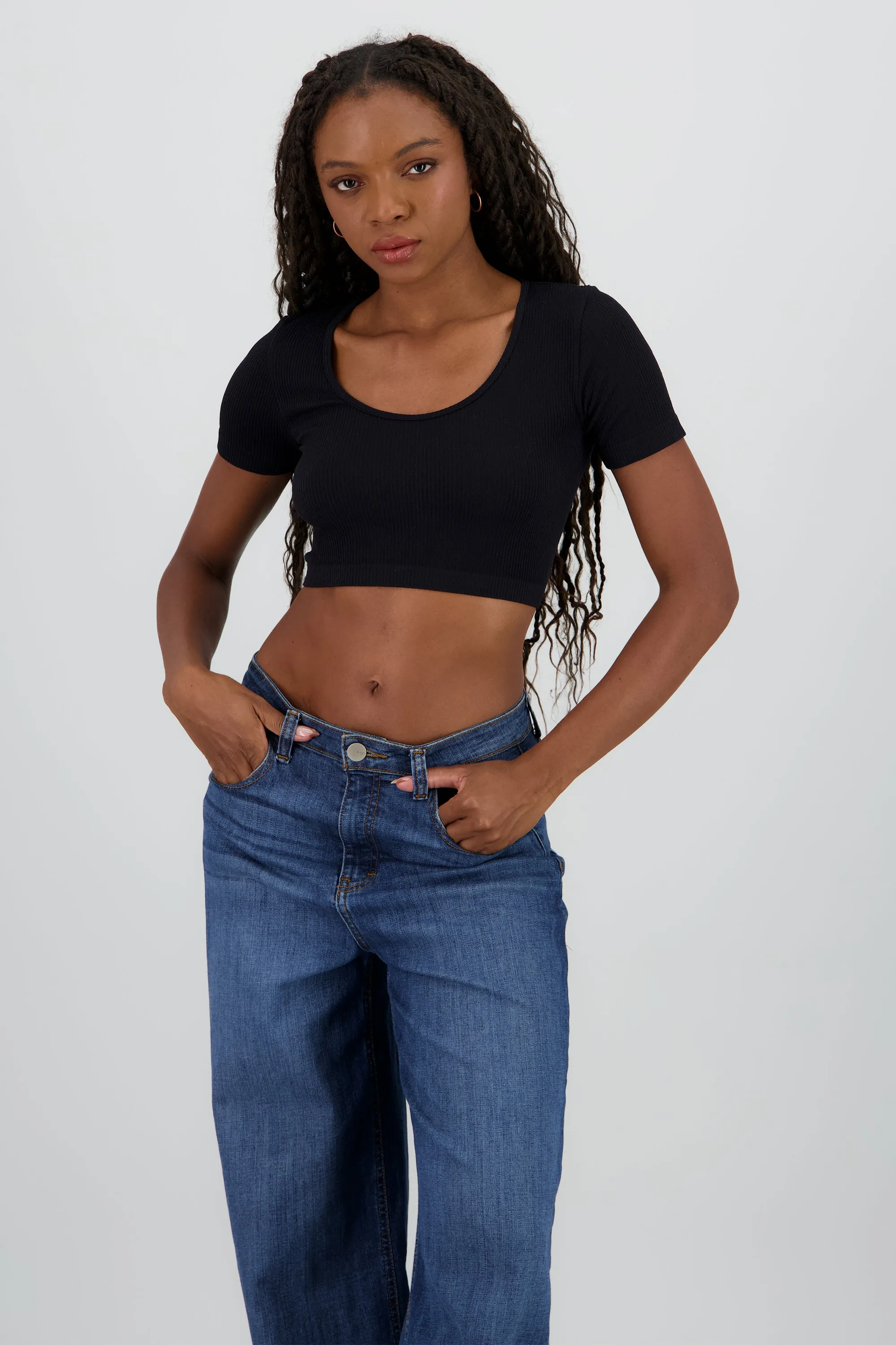 Crop top liso seamless sold by Shasa product image thumbnail 2