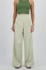 Pantalon amplio detalle bolsas pretina sold by Shasa