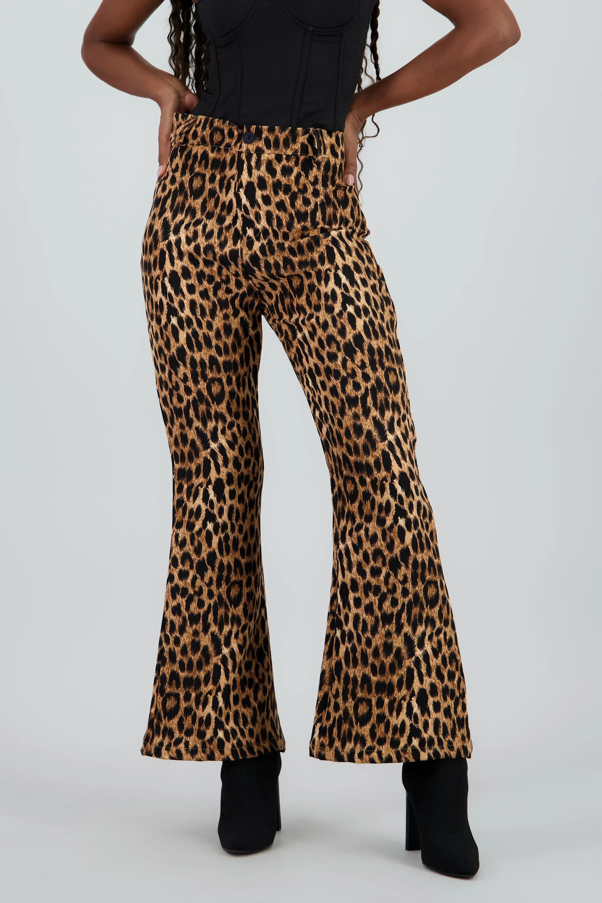 Pantalon recto animal print sold by Shasa product image thumbnail 2