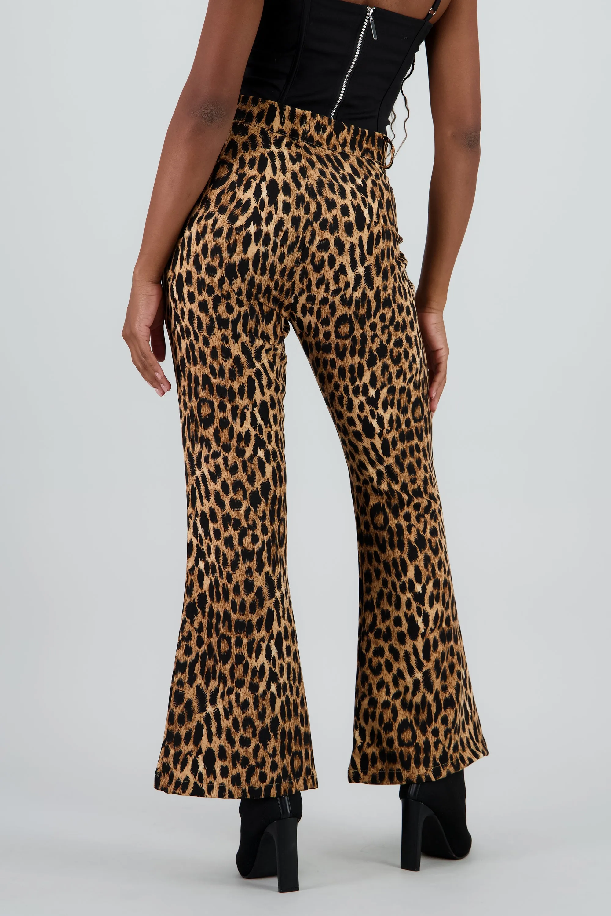 Pantalon recto animal print sold by Shasa product image thumbnail 4