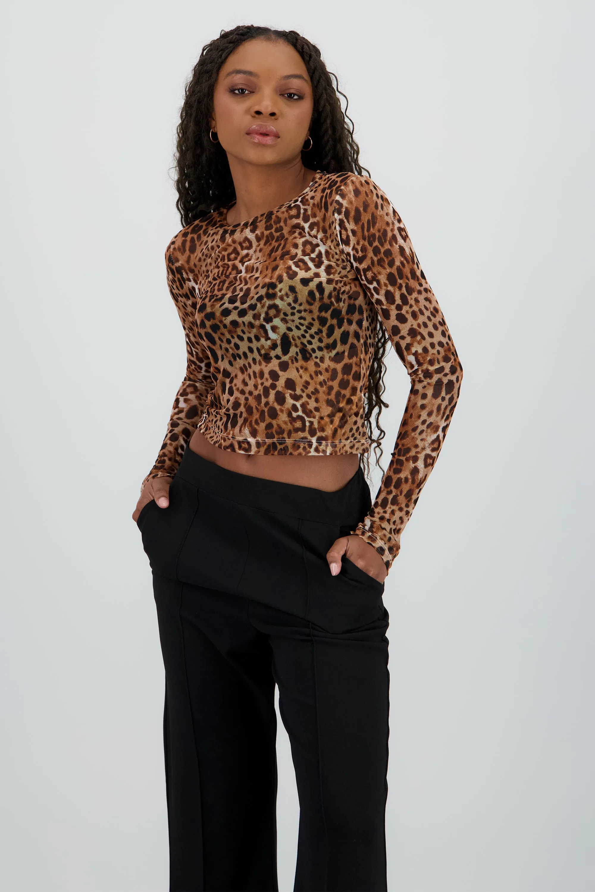 Blusa mesh animal print manga larga sold by Shasa