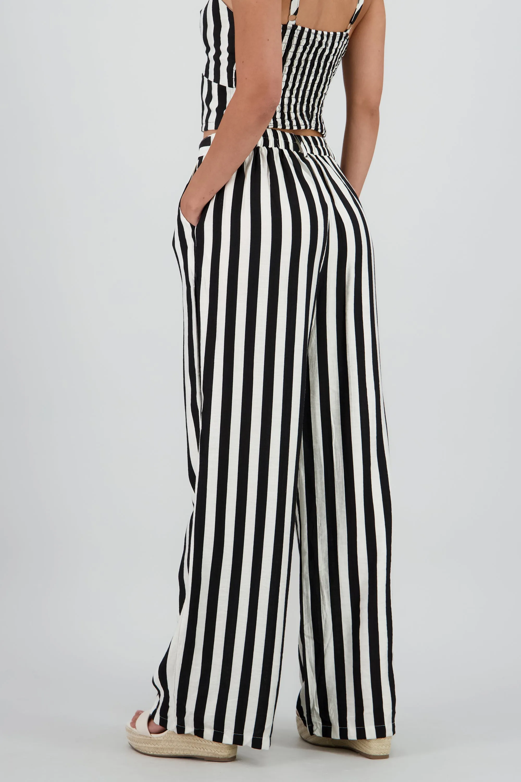 Pantalon amplio rayas detalle boton sold by Shasa product image thumbnail 4