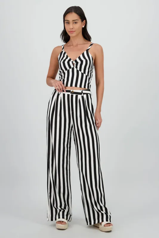 Pantalon amplio rayas detalle boton sold by Shasa