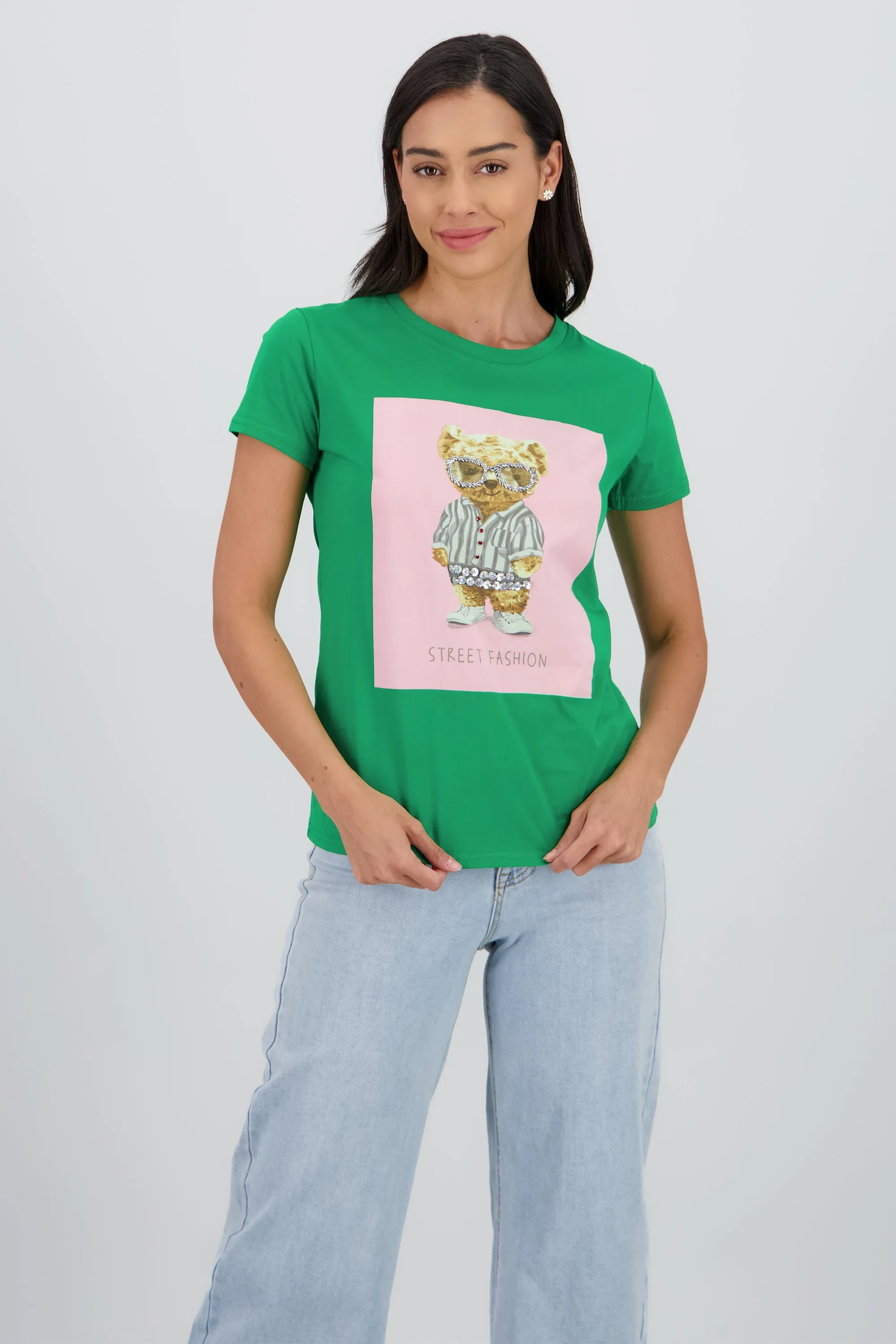 T-shirt oso detalle aplicacion sold by Shasa