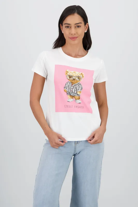 T-shirt oso detalle aplicacion sold by Shasa