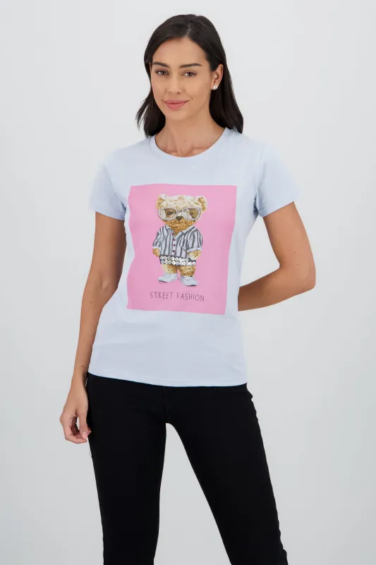 T-shirt oso detalle aplicacion sold by Shasa