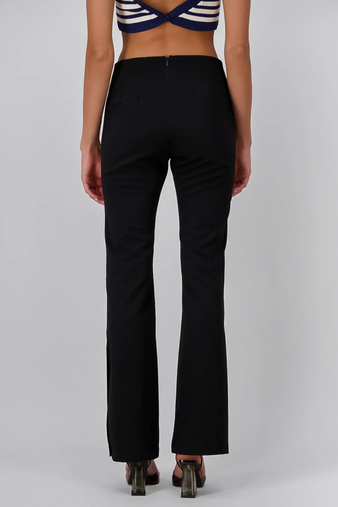 Pantalon detalle costura abertura en pierna sold by Shasa product image thumbnail 4