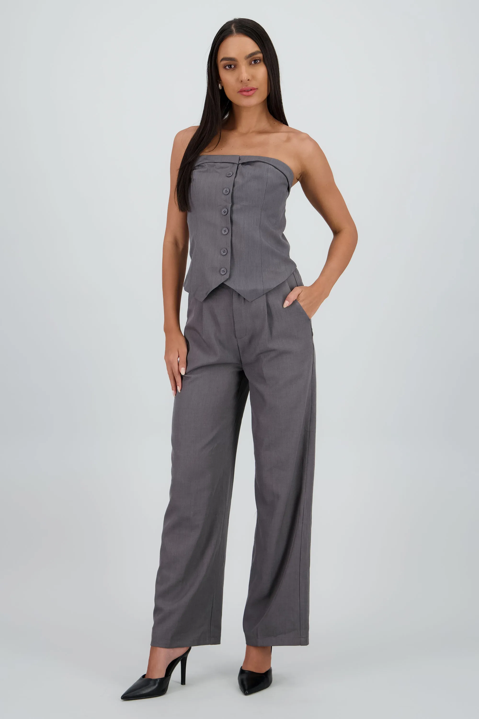 Pantalón recto con botón hypsters sold by Shasa