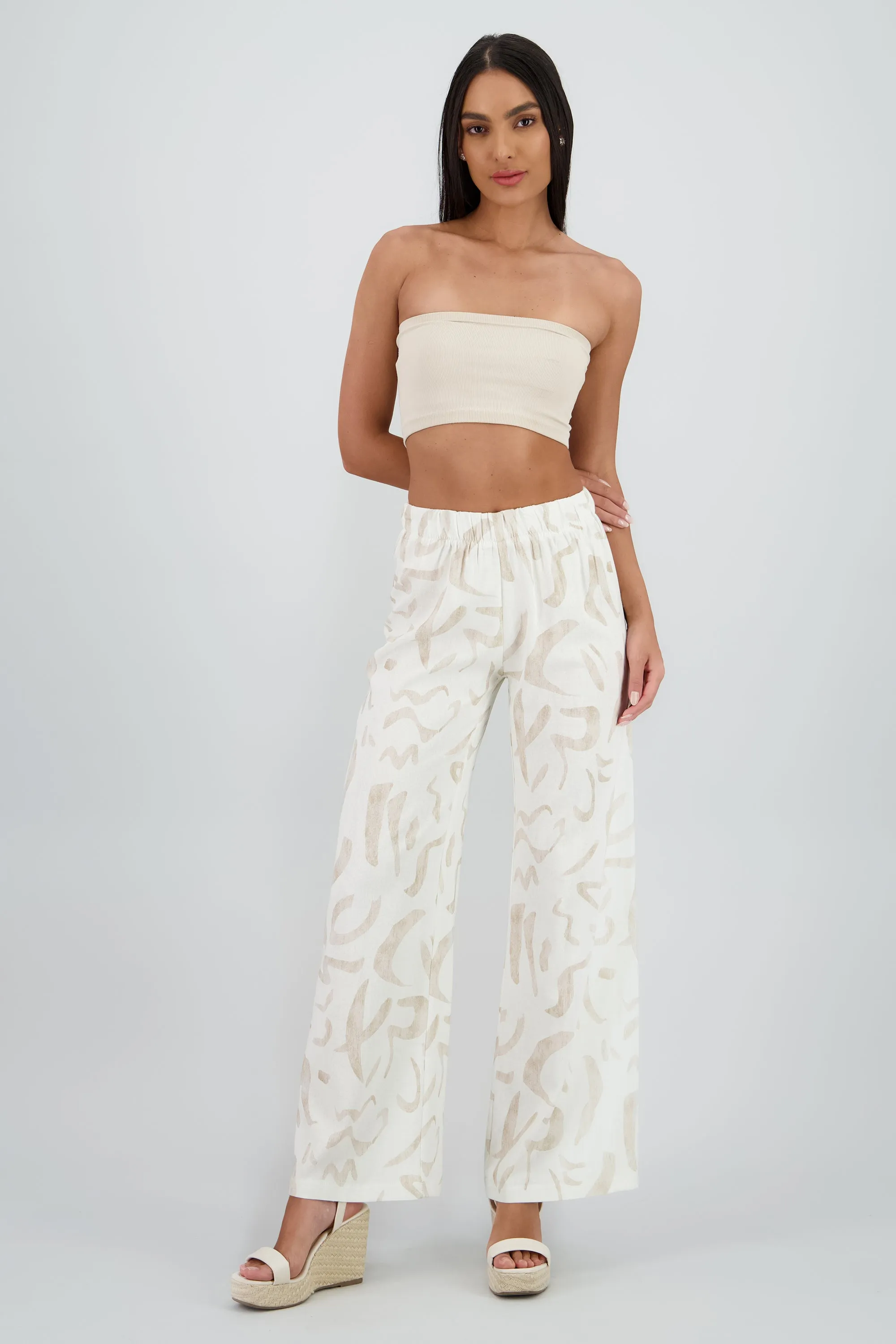 Pantalon amplio estampado figuras sold by Shasa