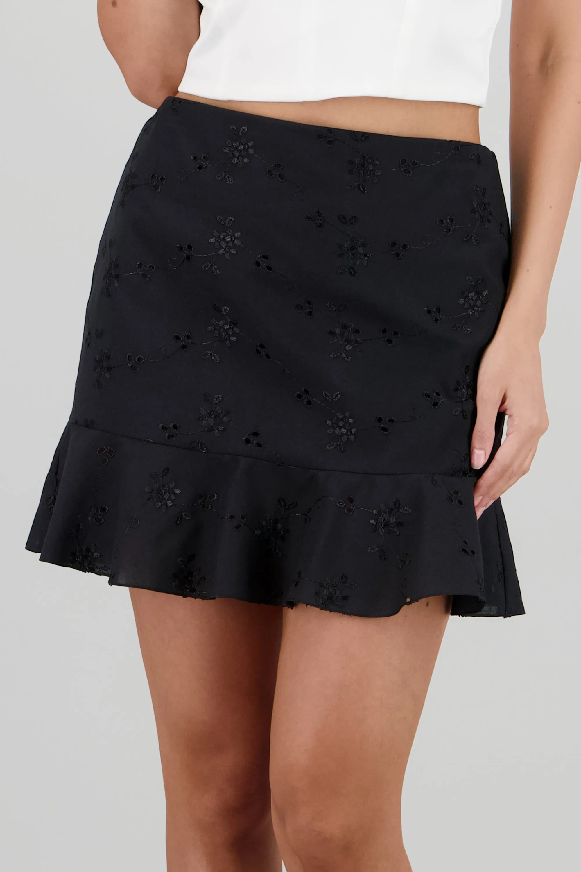 Falda mini olanes sold by Shasa product image thumbnail 5