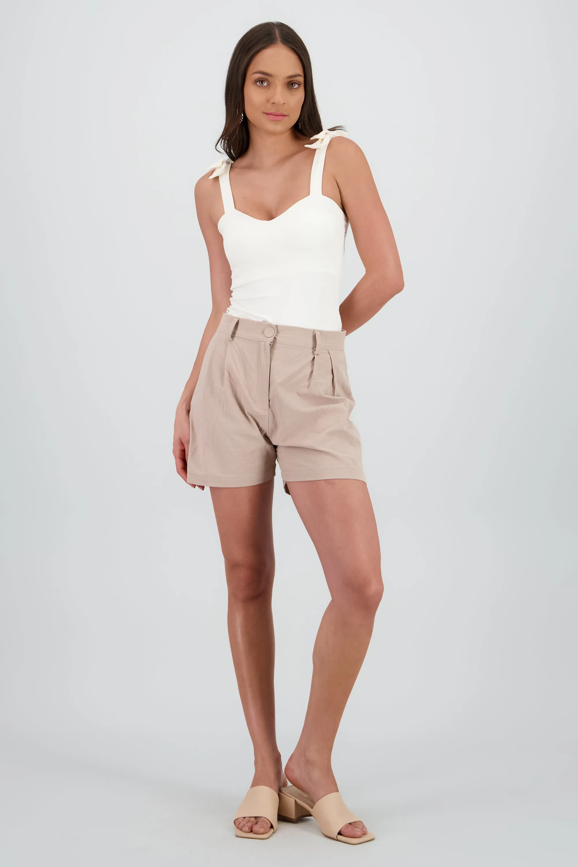 Short lisos sold by Shasa