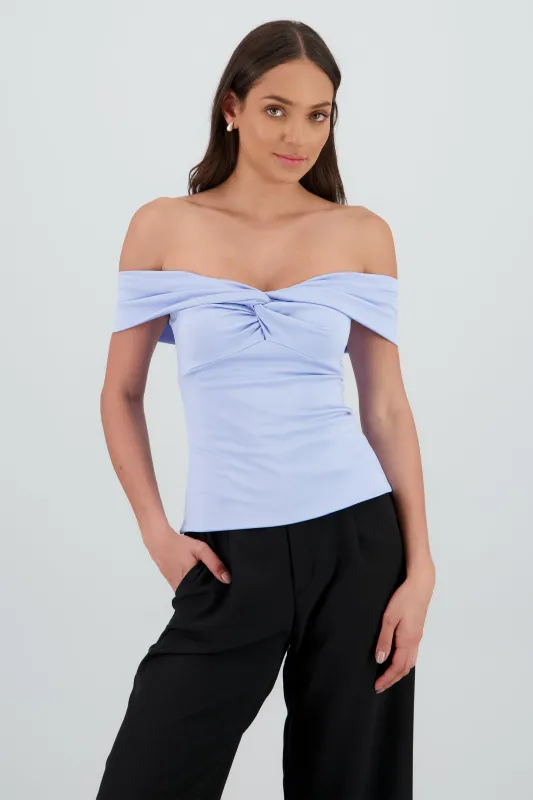 Top liso frunce sold by Shasa