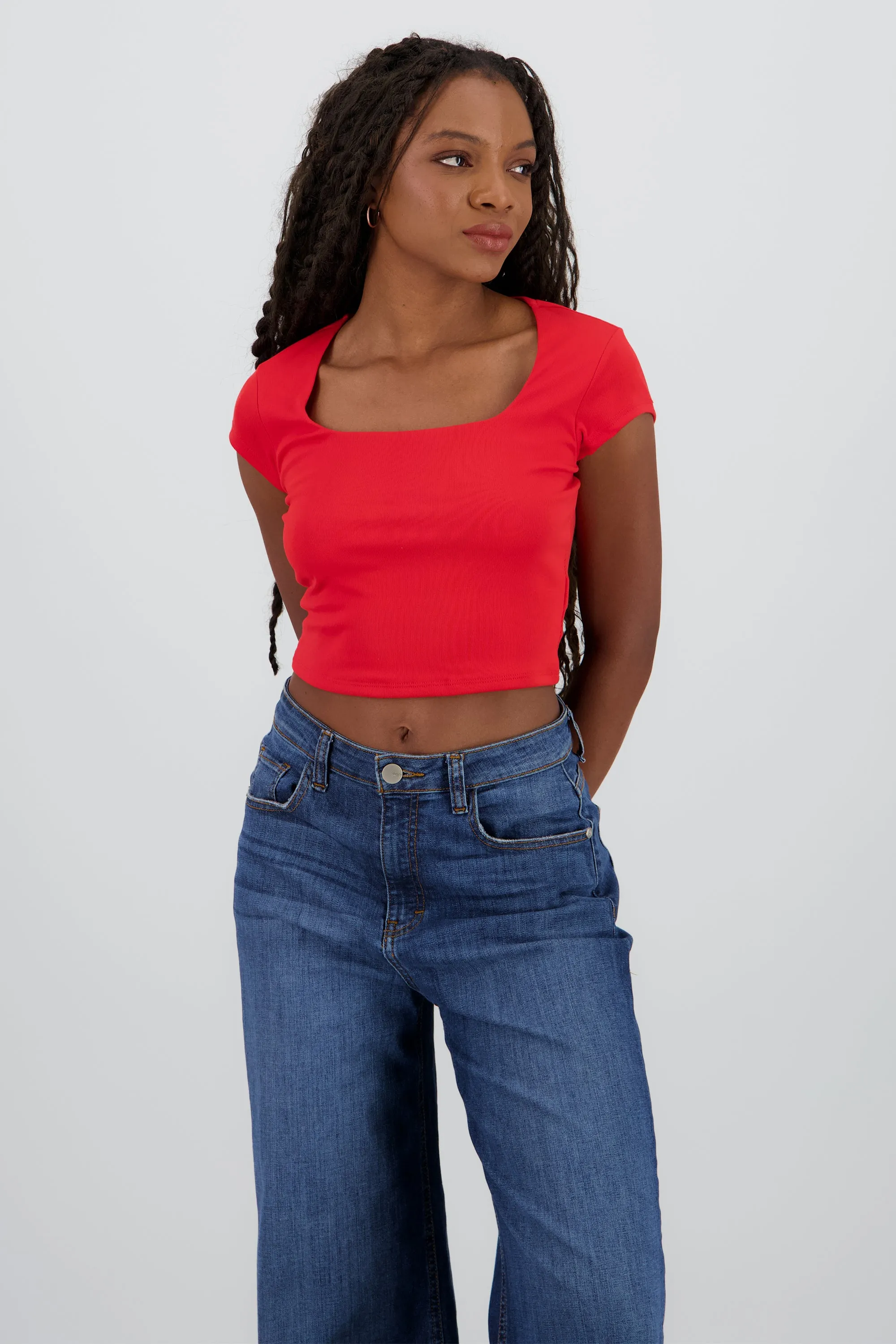 Top escote cuadrado manga corta sold by Shasa product image thumbnail 2