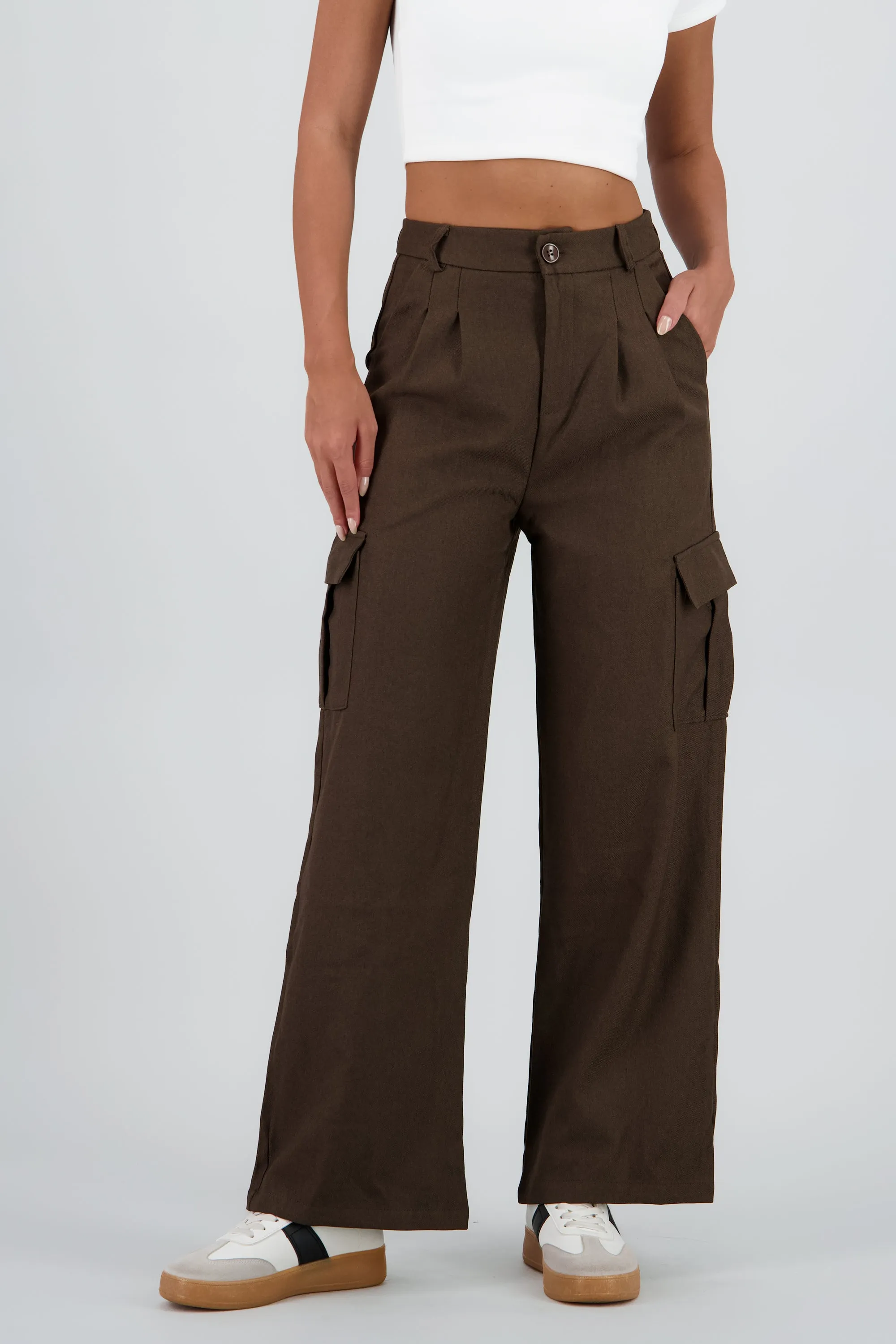 Pantalon liso recto detalle bolsas sold by Shasa product image thumbnail 2