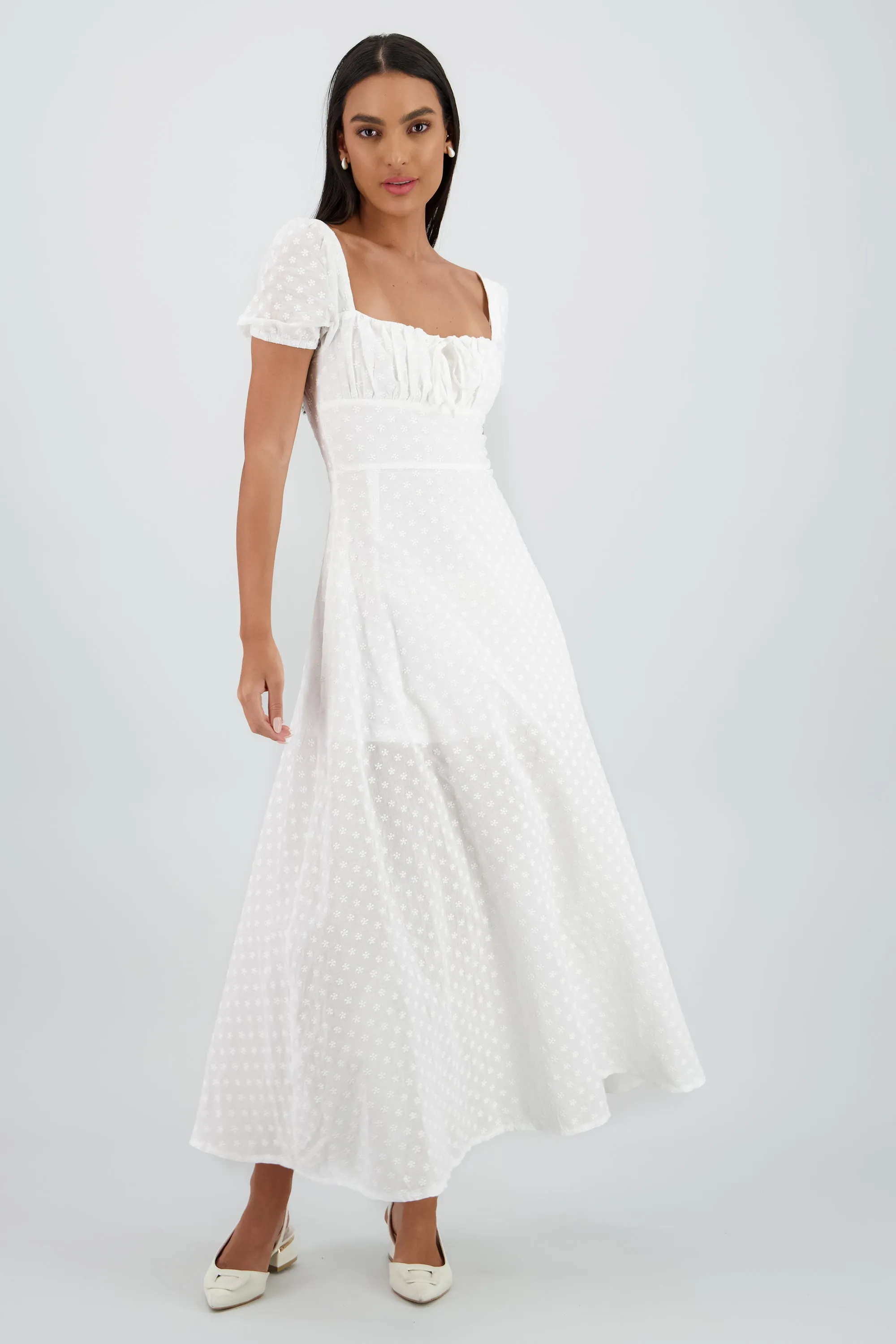 Vestido midi flores bordad sold by Shasa