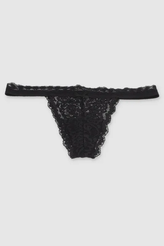 Tanga encaje lateral sold by Shasa
