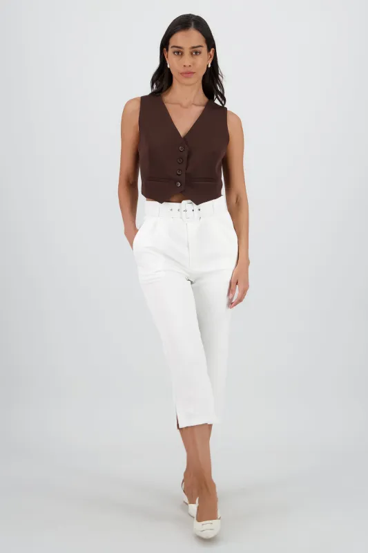 Pantalón capri cinturón sold by Shasa