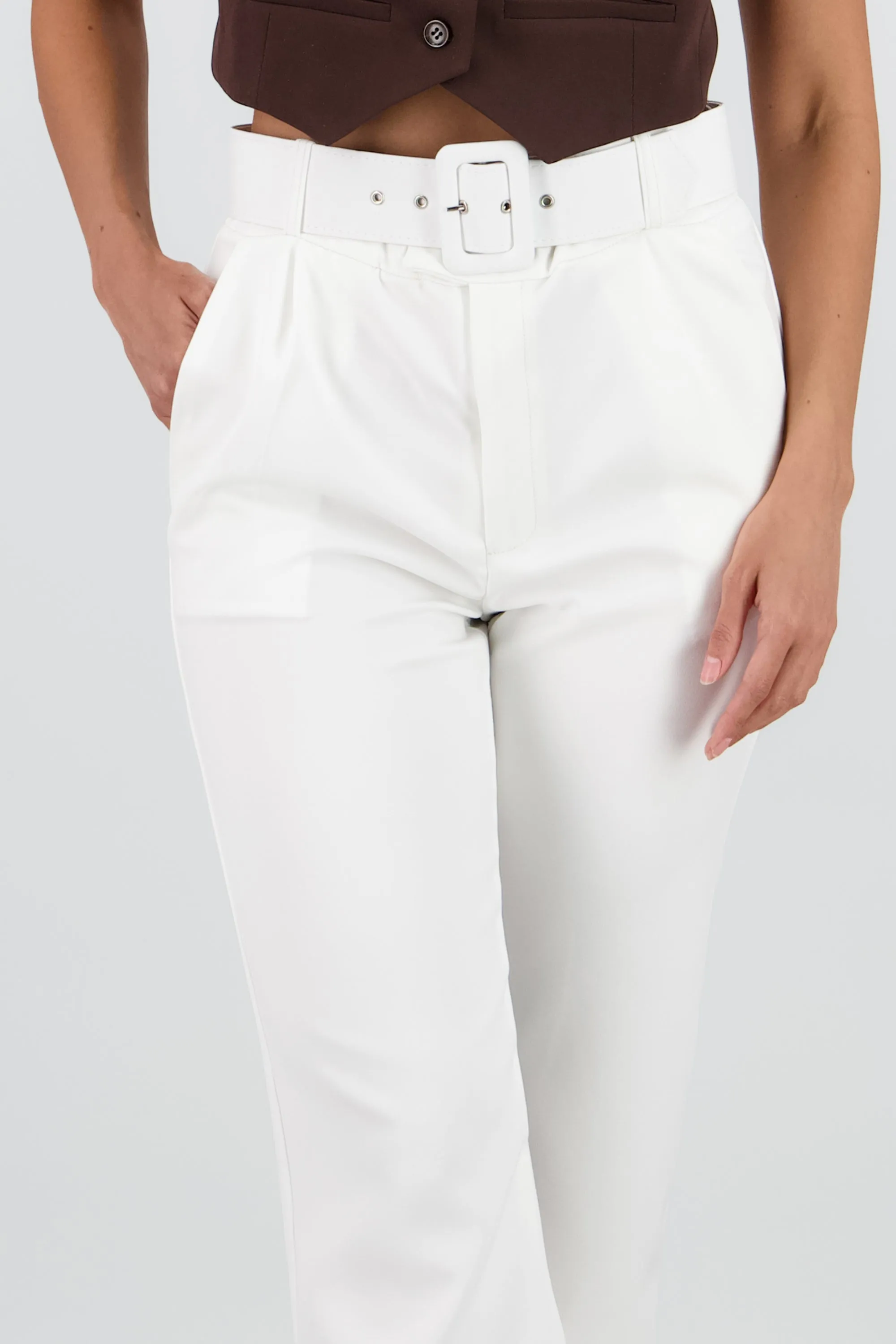 Pantalón capri cinturón sold by Shasa product image thumbnail 5