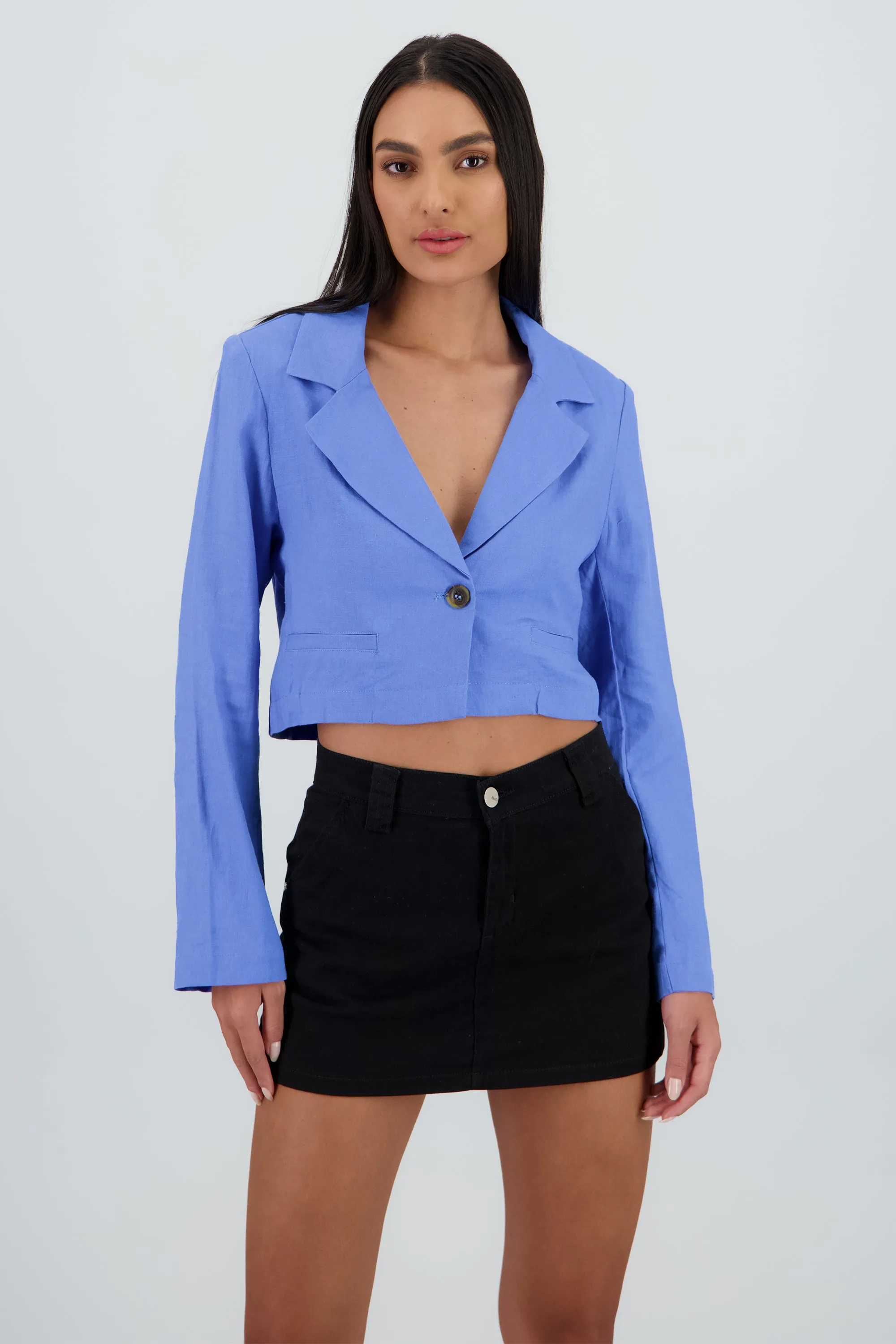 Camisa corta manga larga detalle boton sold by Shasa