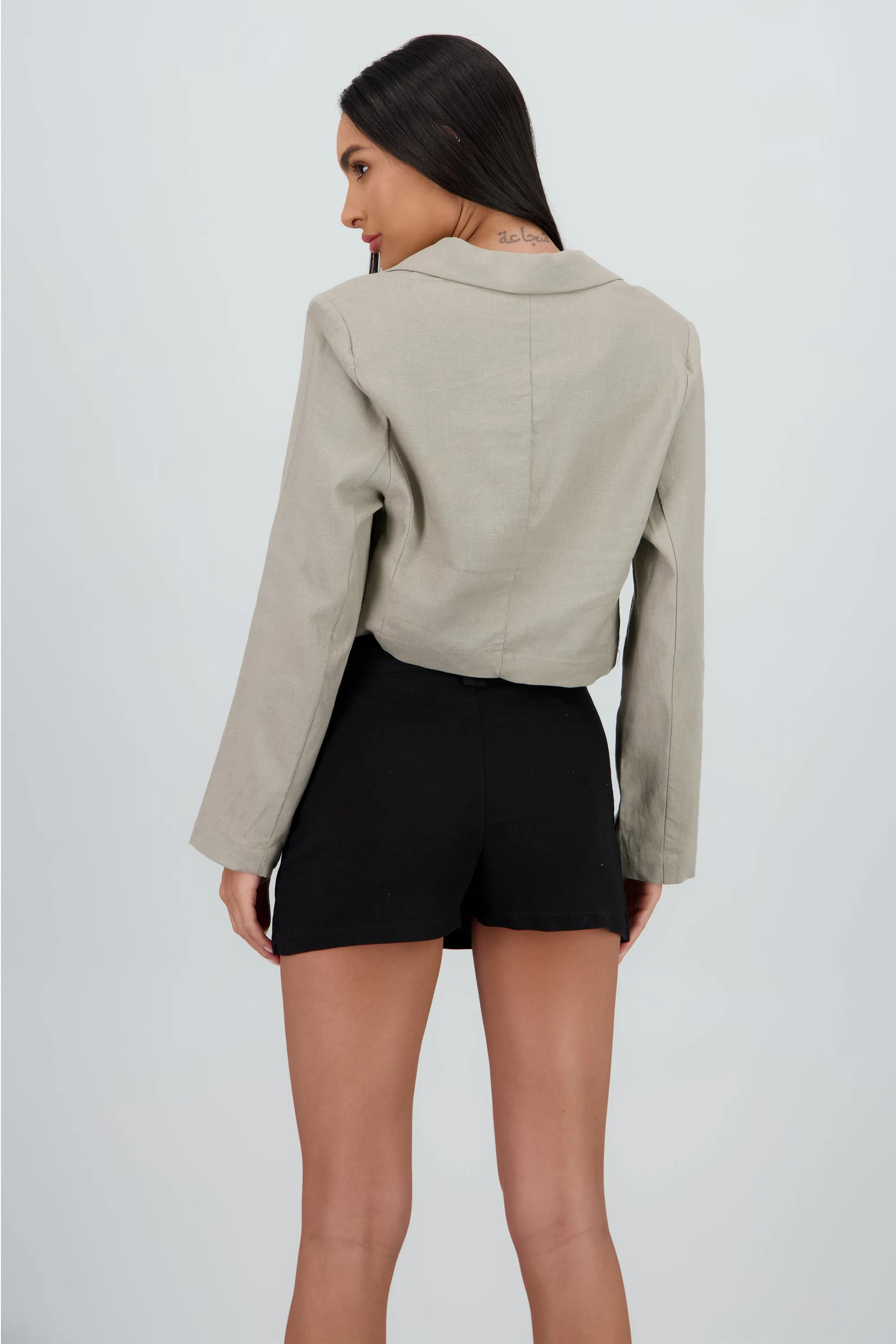 Camisa corta manga larga detalle boton sold by Shasa product image thumbnail 4