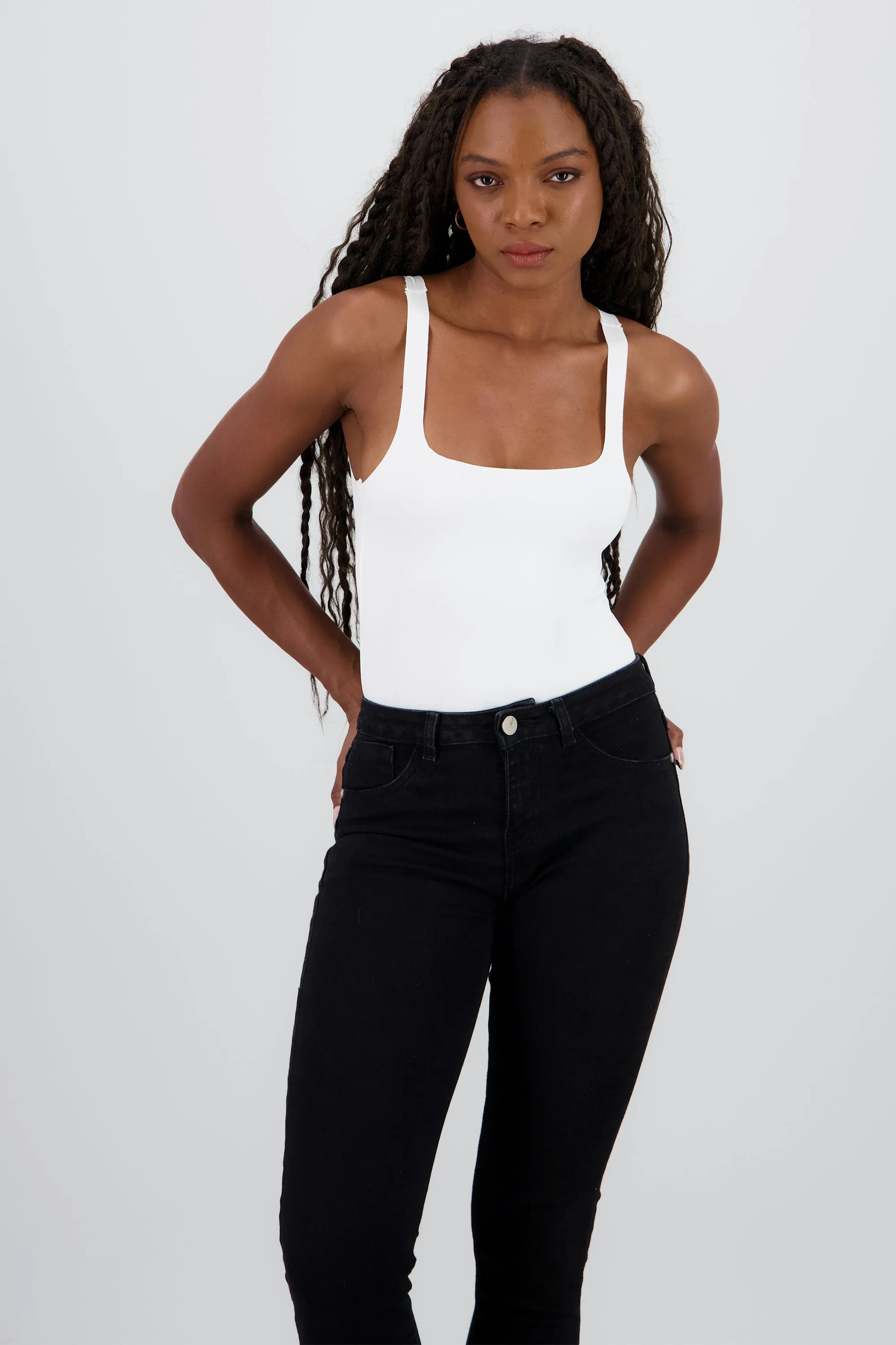 Body tirantes licra sold by Shasa