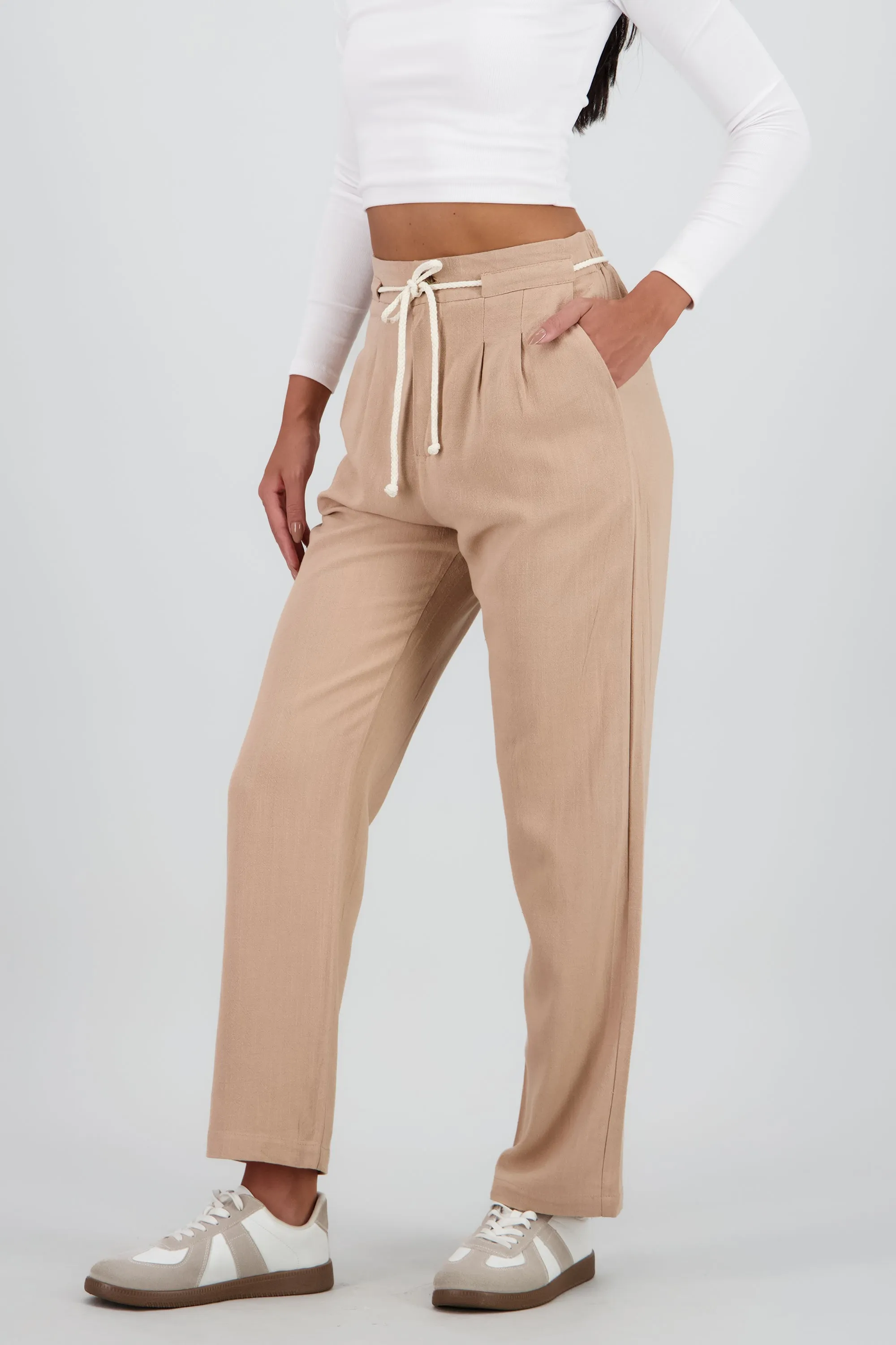 Pantalon recto liso detalle cinturon sold by Shasa product image thumbnail 3