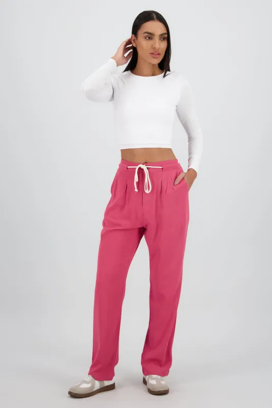 Pantalon recto liso detalle cinturon sold by Shasa