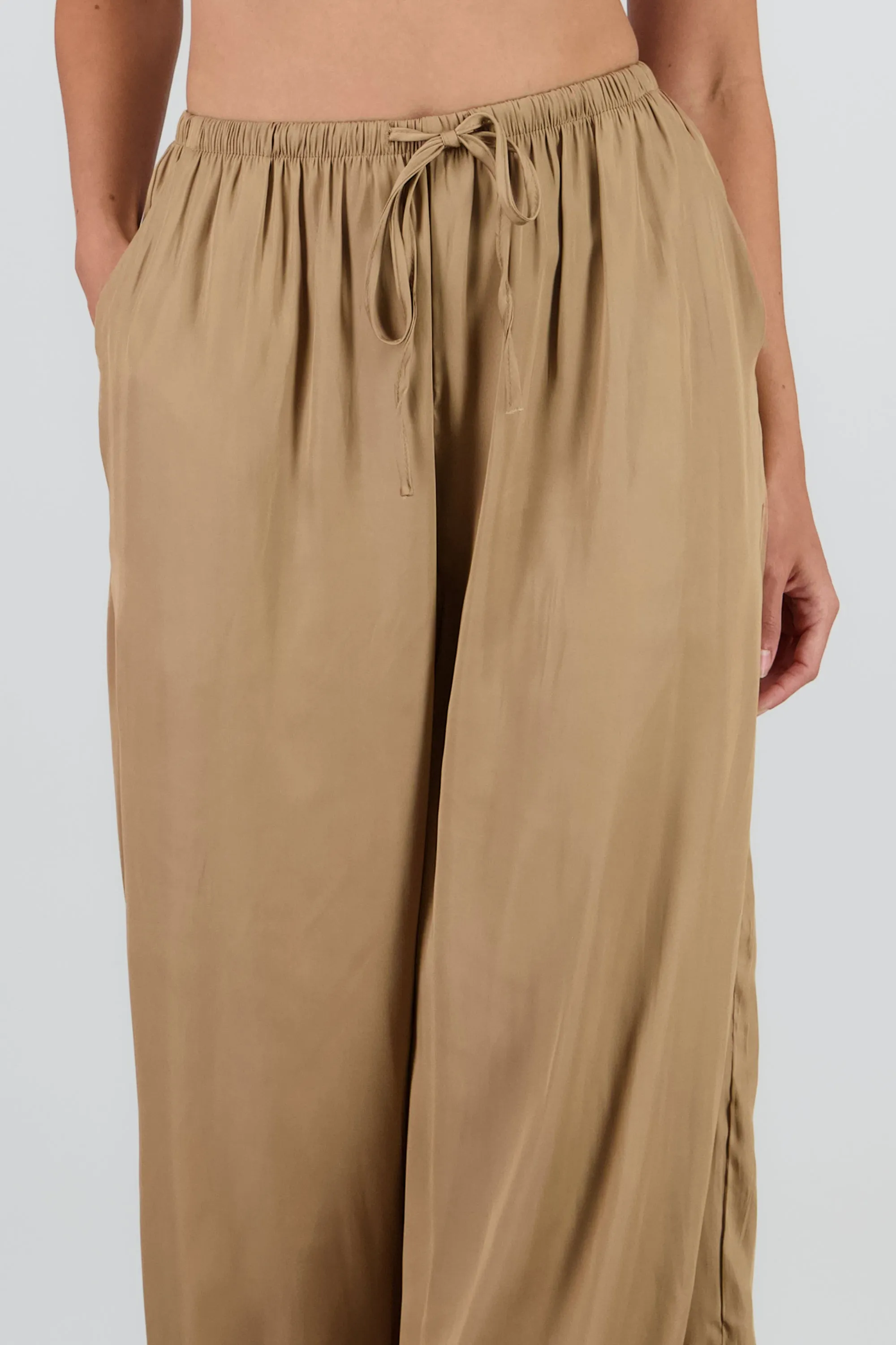 Pantalon fluido detalle jareta sold by Shasa product image thumbnail 5