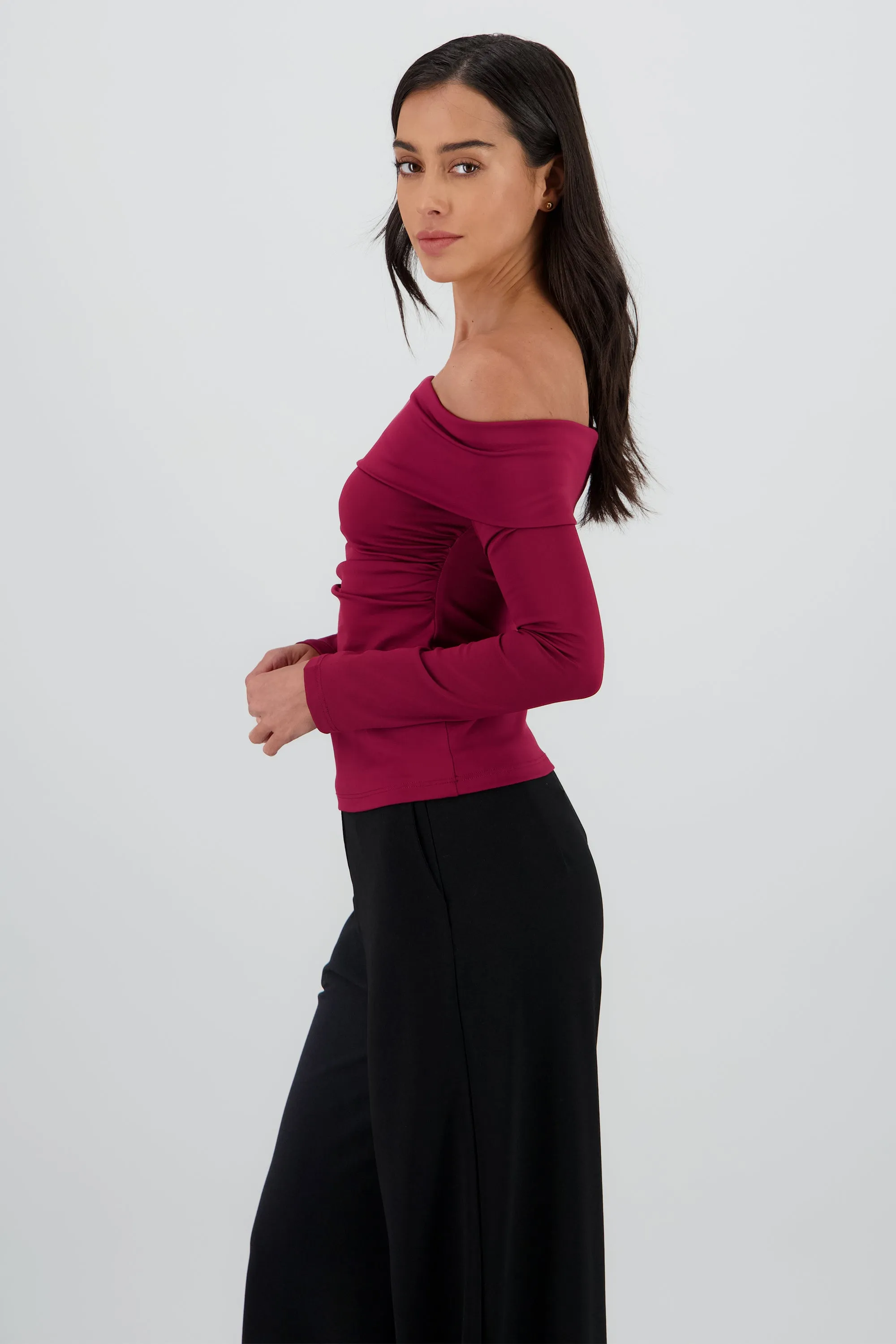 Top manga larga con dobles escote Hypsters sold by Shasa product image thumbnail 3