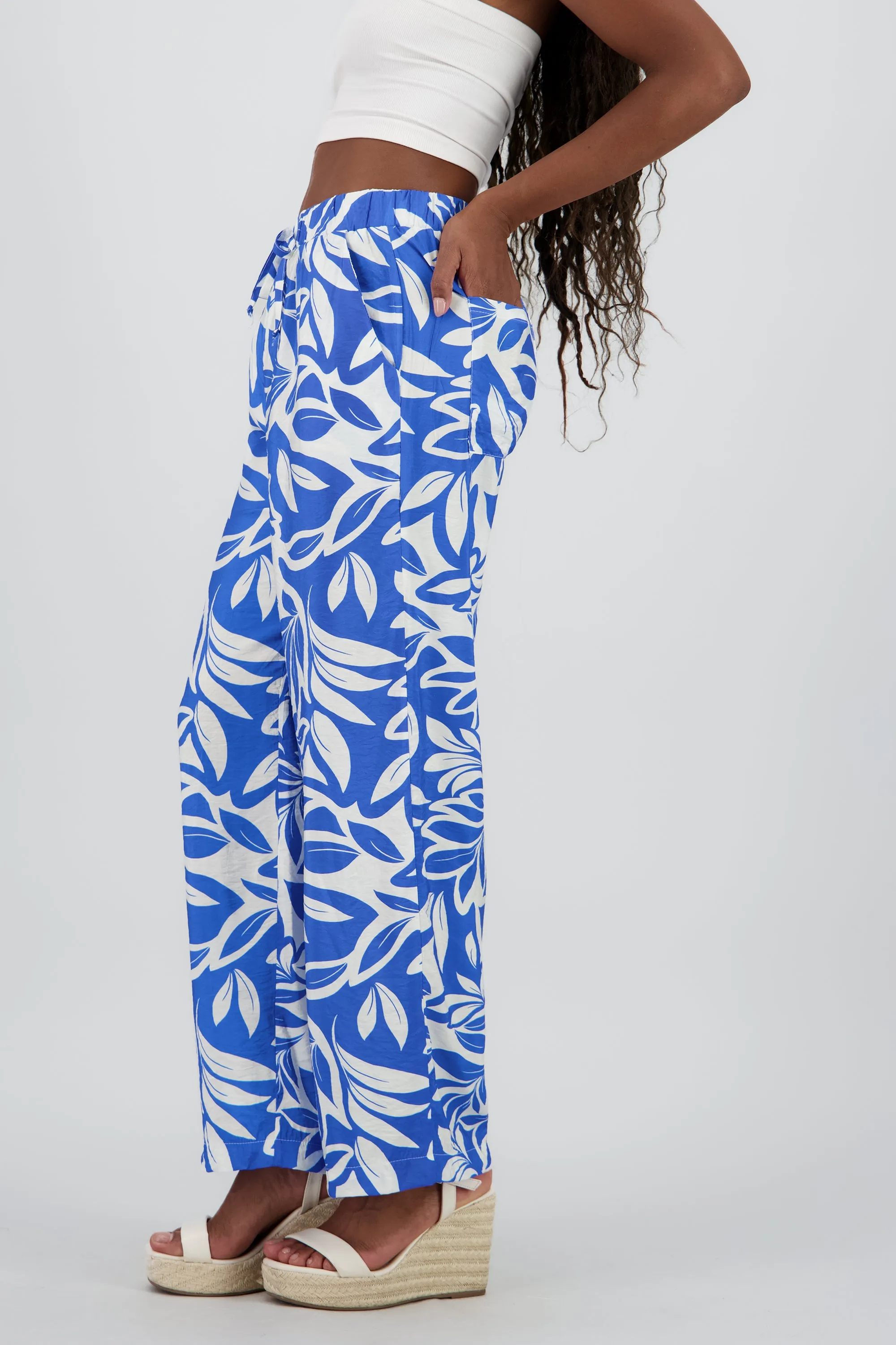 Pantalon amplio estampado flores sold by Shasa product image thumbnail 3