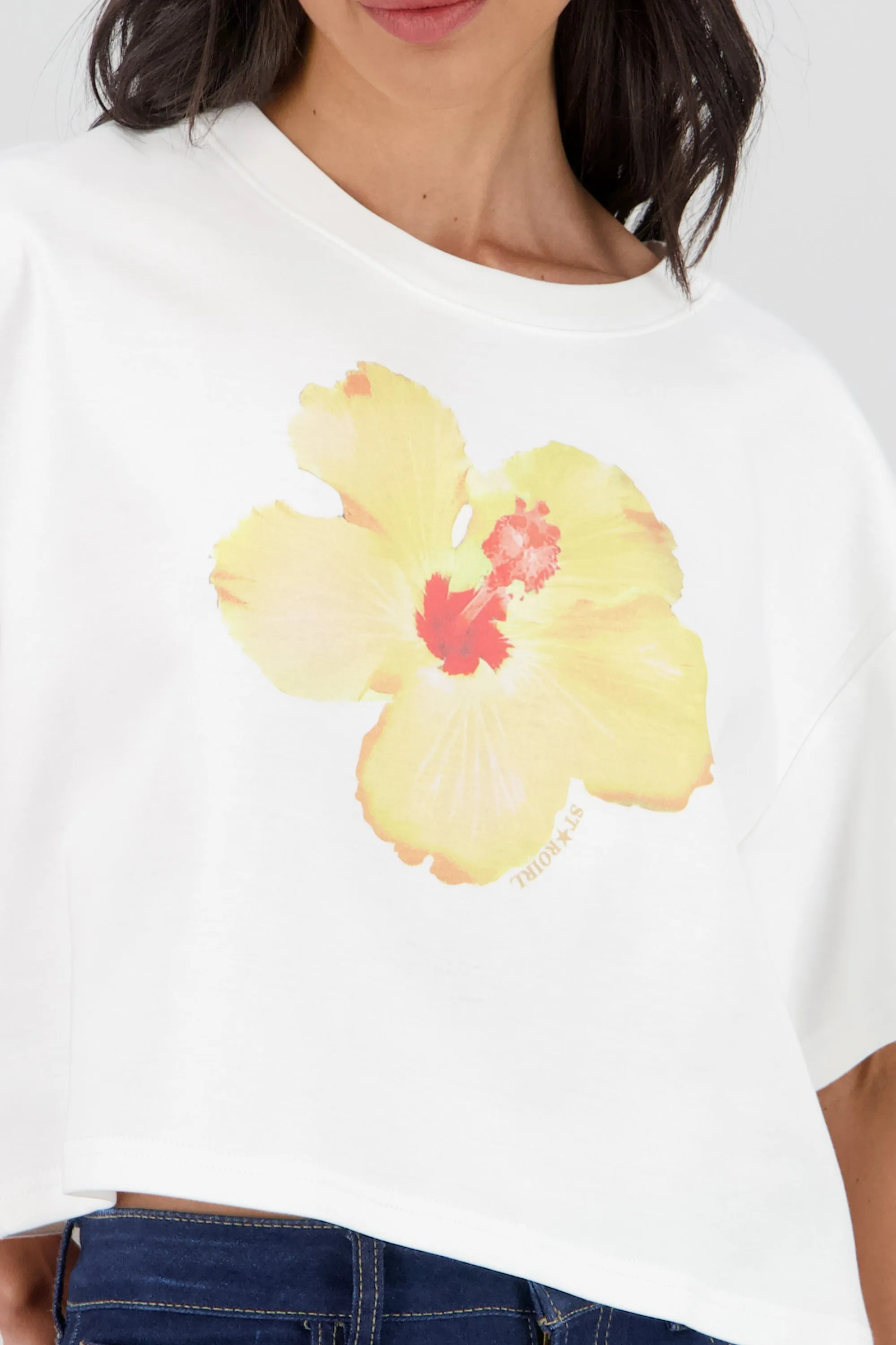 Playera manga corta crop estampado flor sold by Shasa product image thumbnail 5