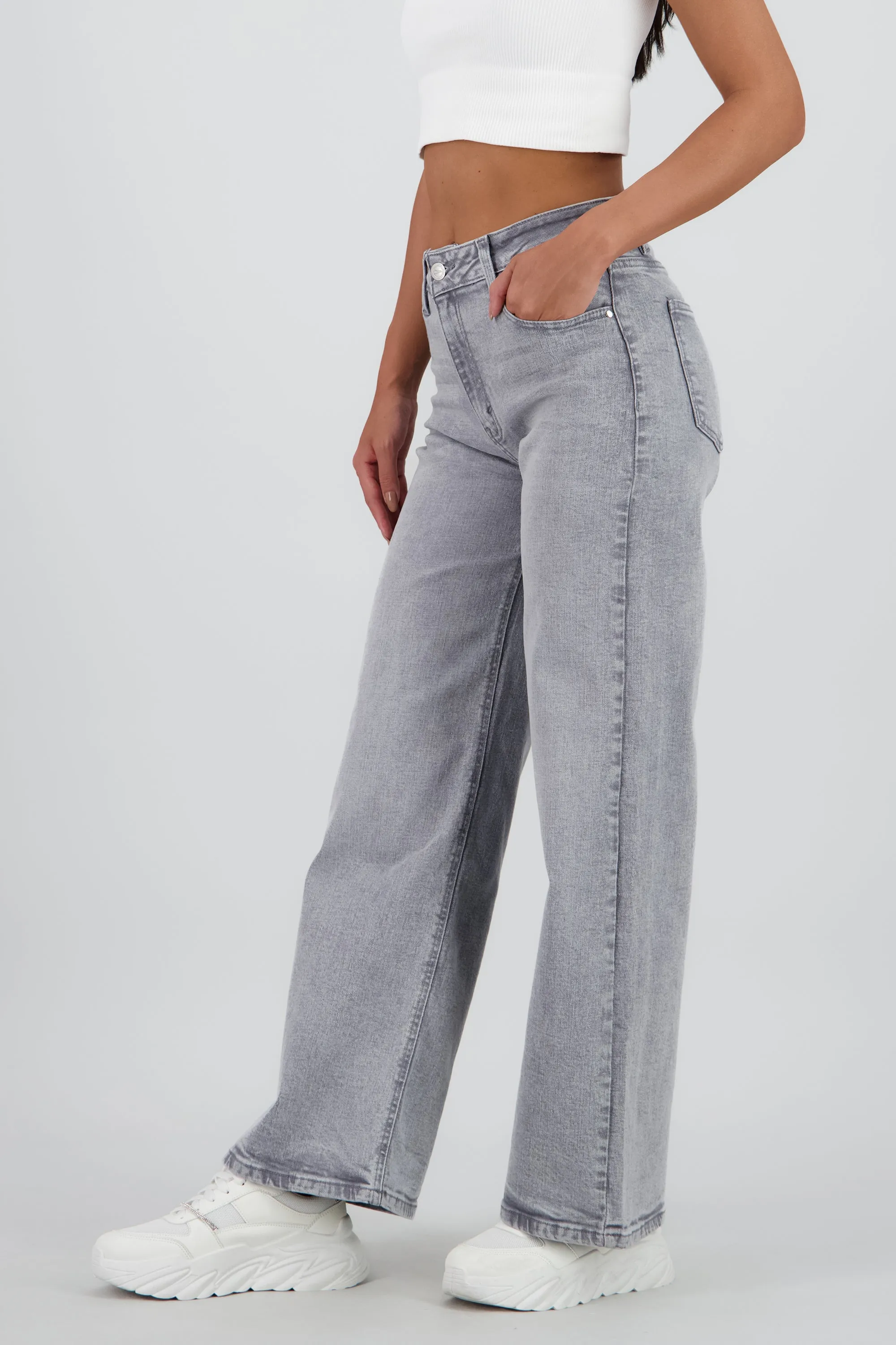 Jeans straight deslavado sold by Shasa product image thumbnail 3