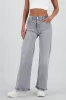 Jeans straight deslavado sold by Shasa