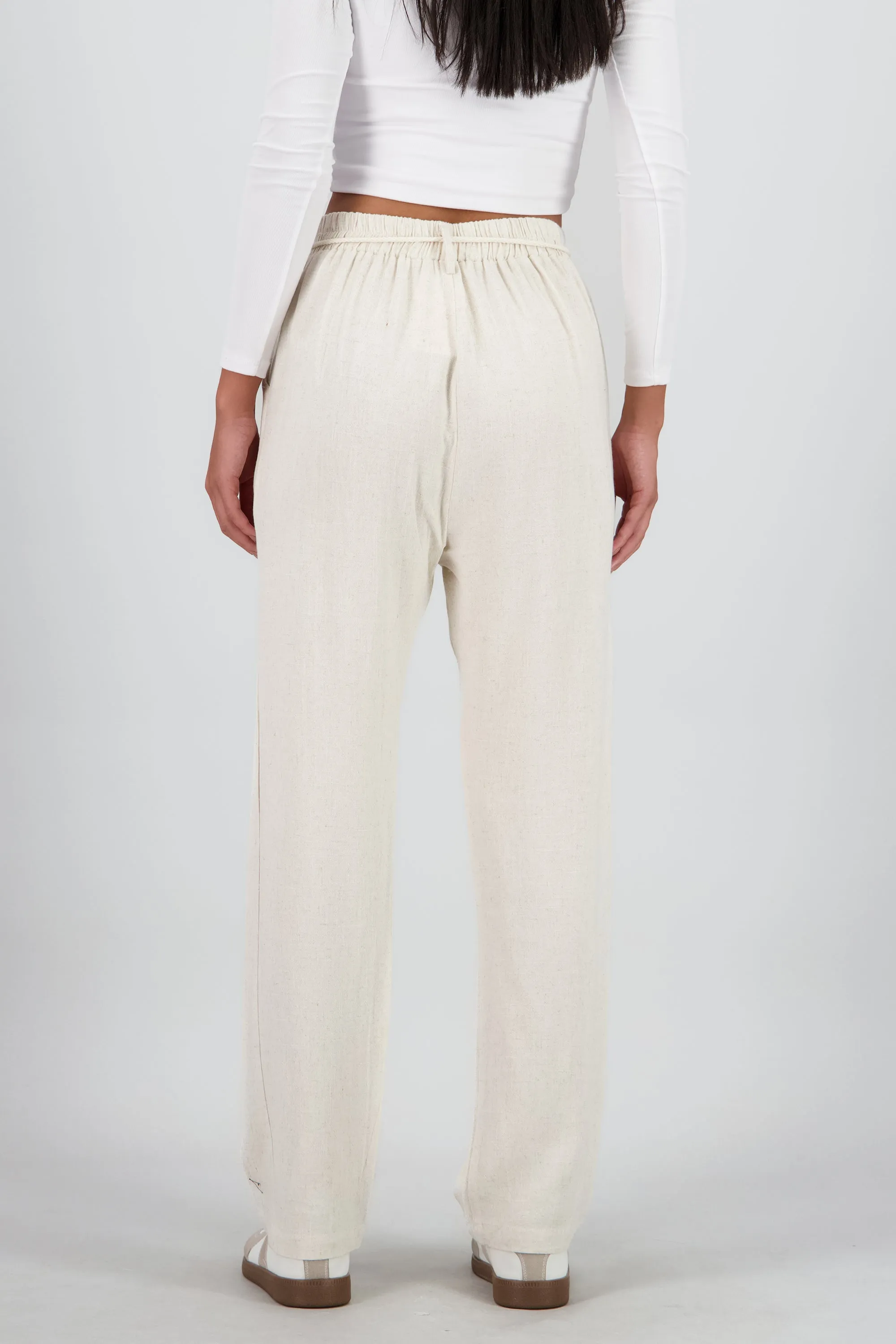 Pantalon recto liso detalle cinturon sold by Shasa product image thumbnail 4