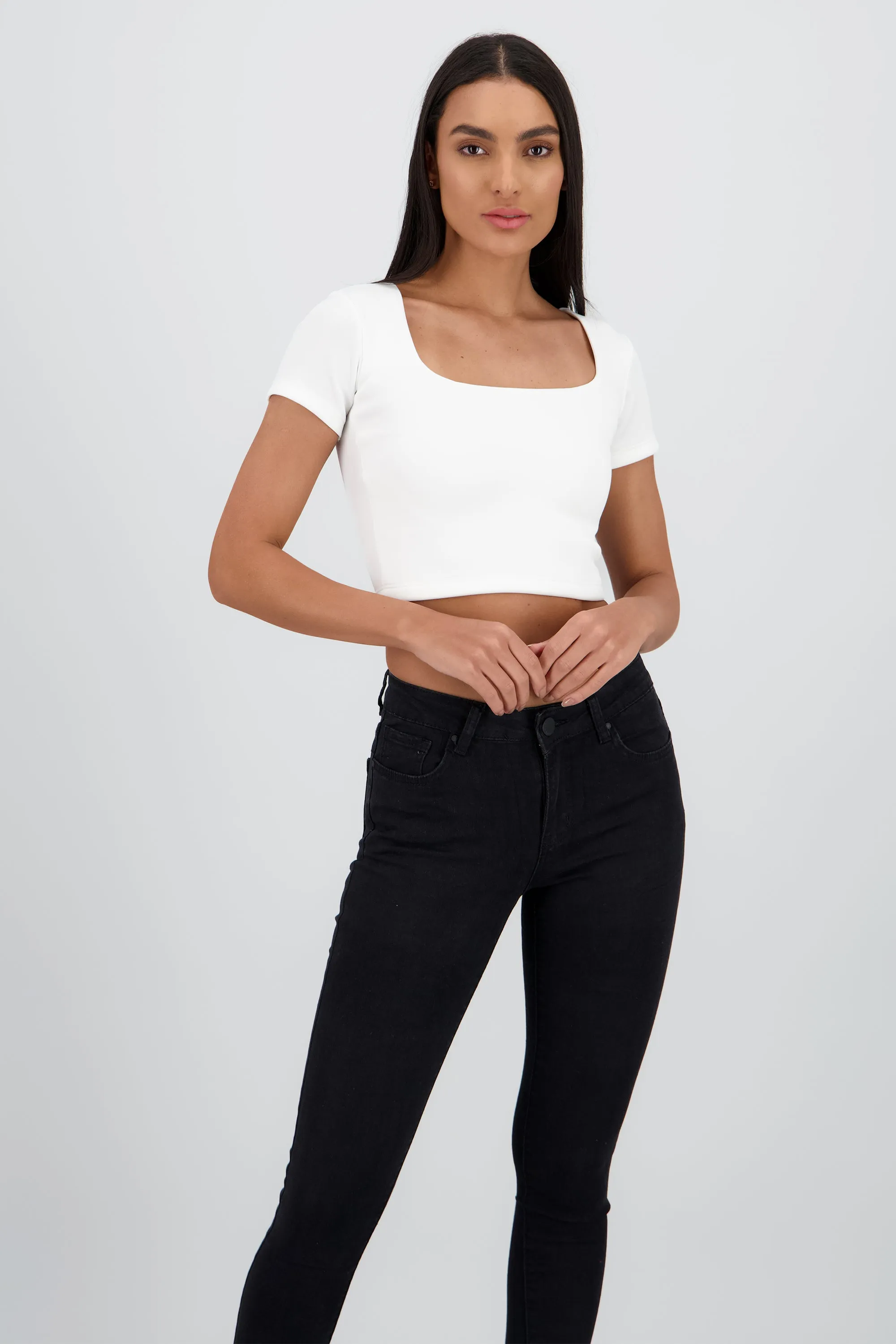 Top corto escote cuadrado doble tela sold by Shasa product image thumbnail 2