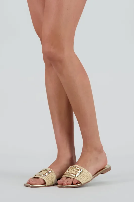 Sandalia tira ancha aplicación hebilla cuadrada sold by Shasa