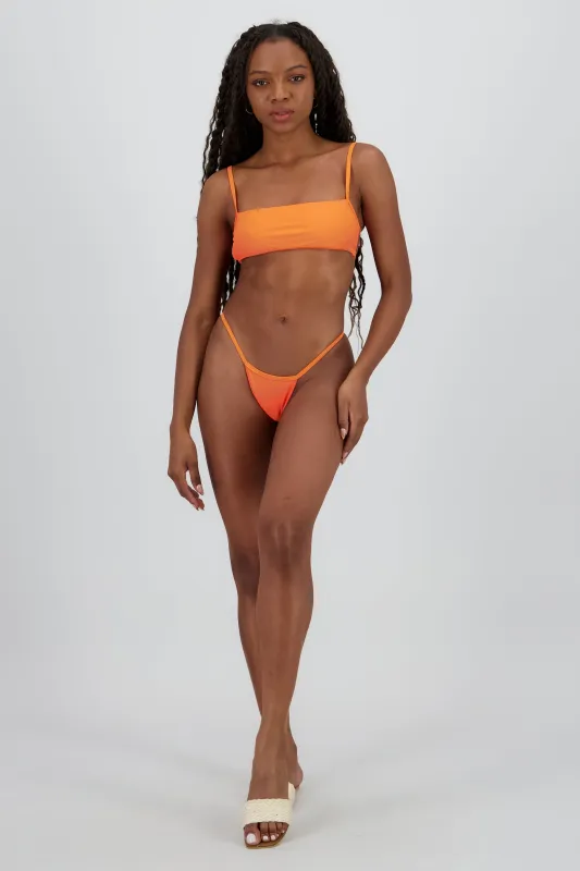 Bikini recto liso sold by Shasa