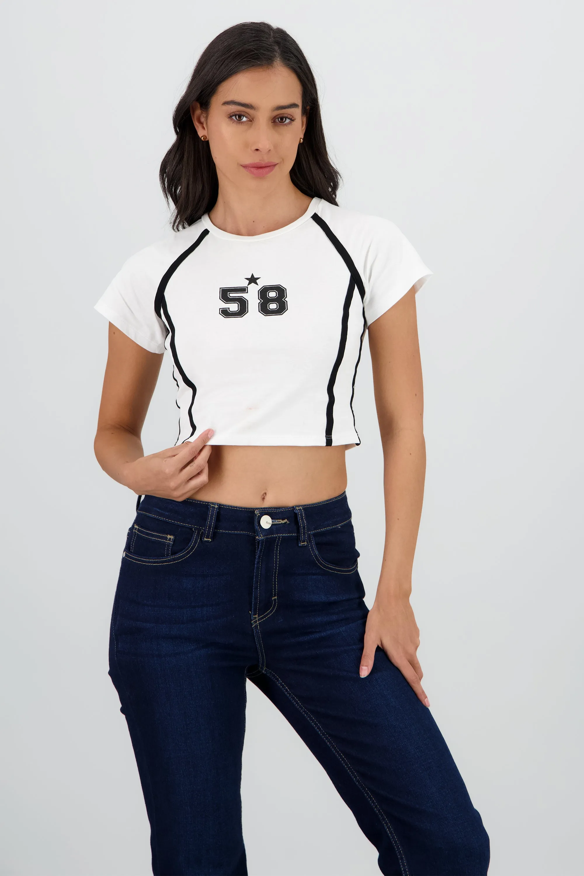 Playera contraste estampado sold by Shasa