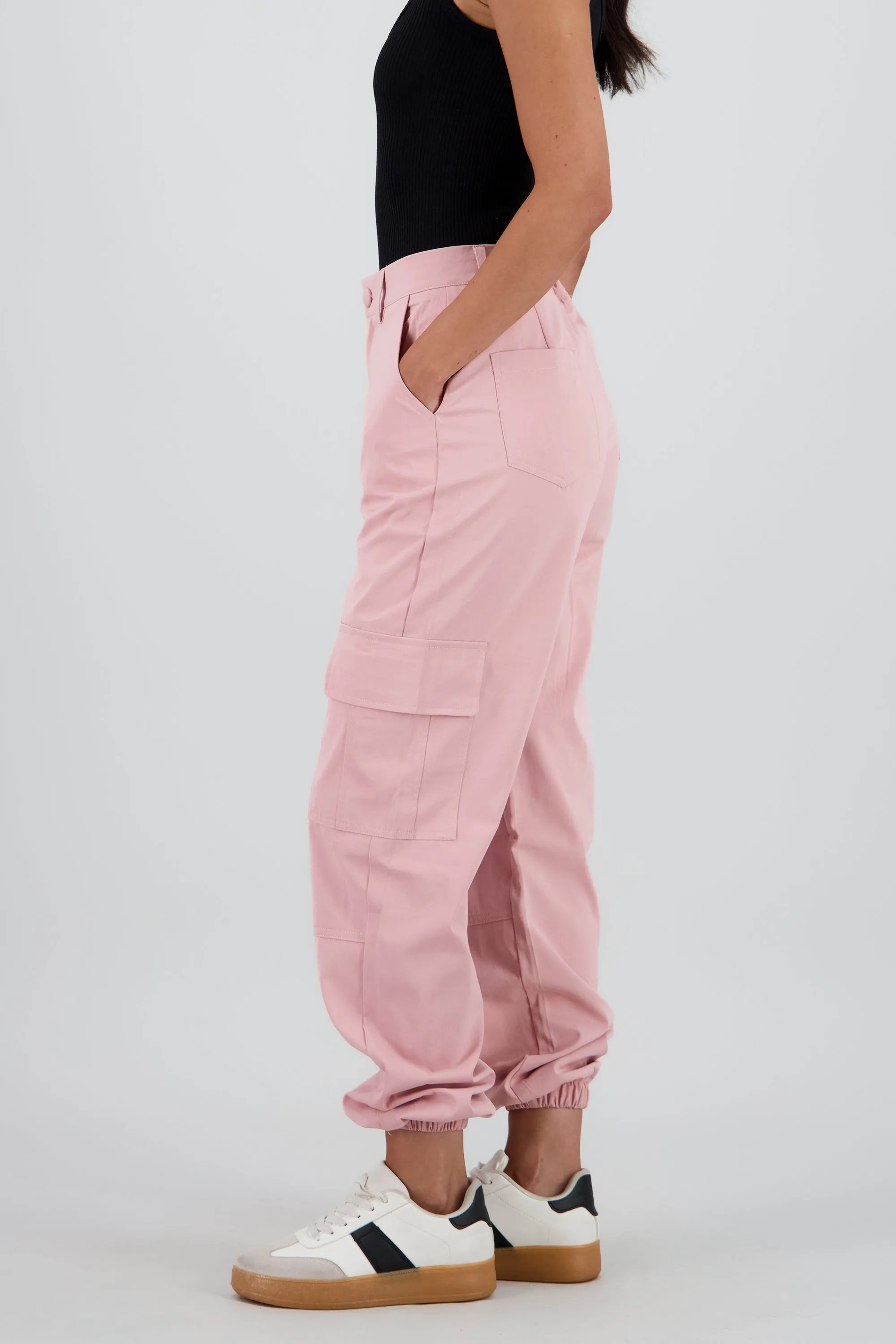 Pantalon detalle pretina boton forrado sold by Shasa product image thumbnail 3