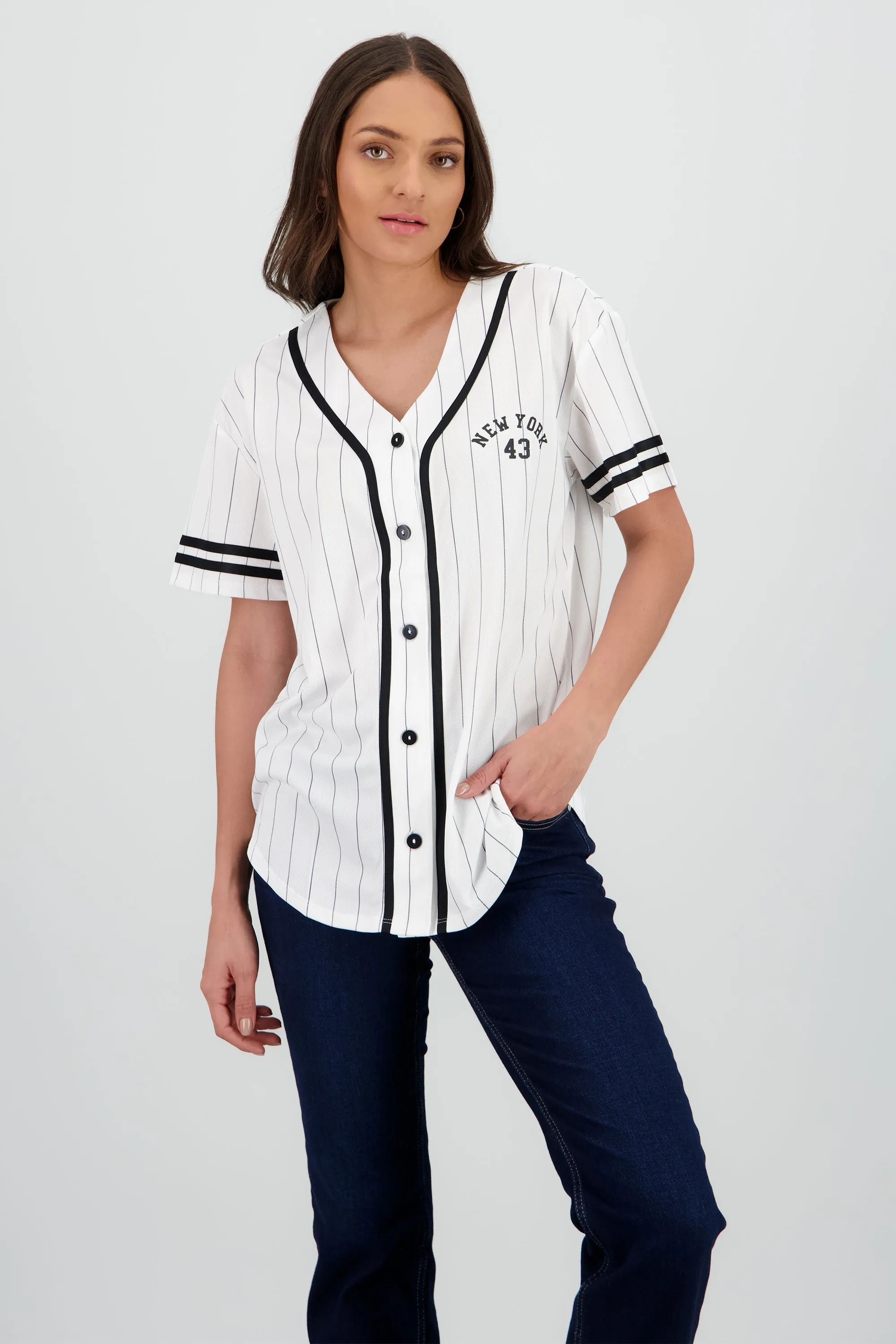 Playera jersey oversized new york sold by Shasa product image thumbnail 2