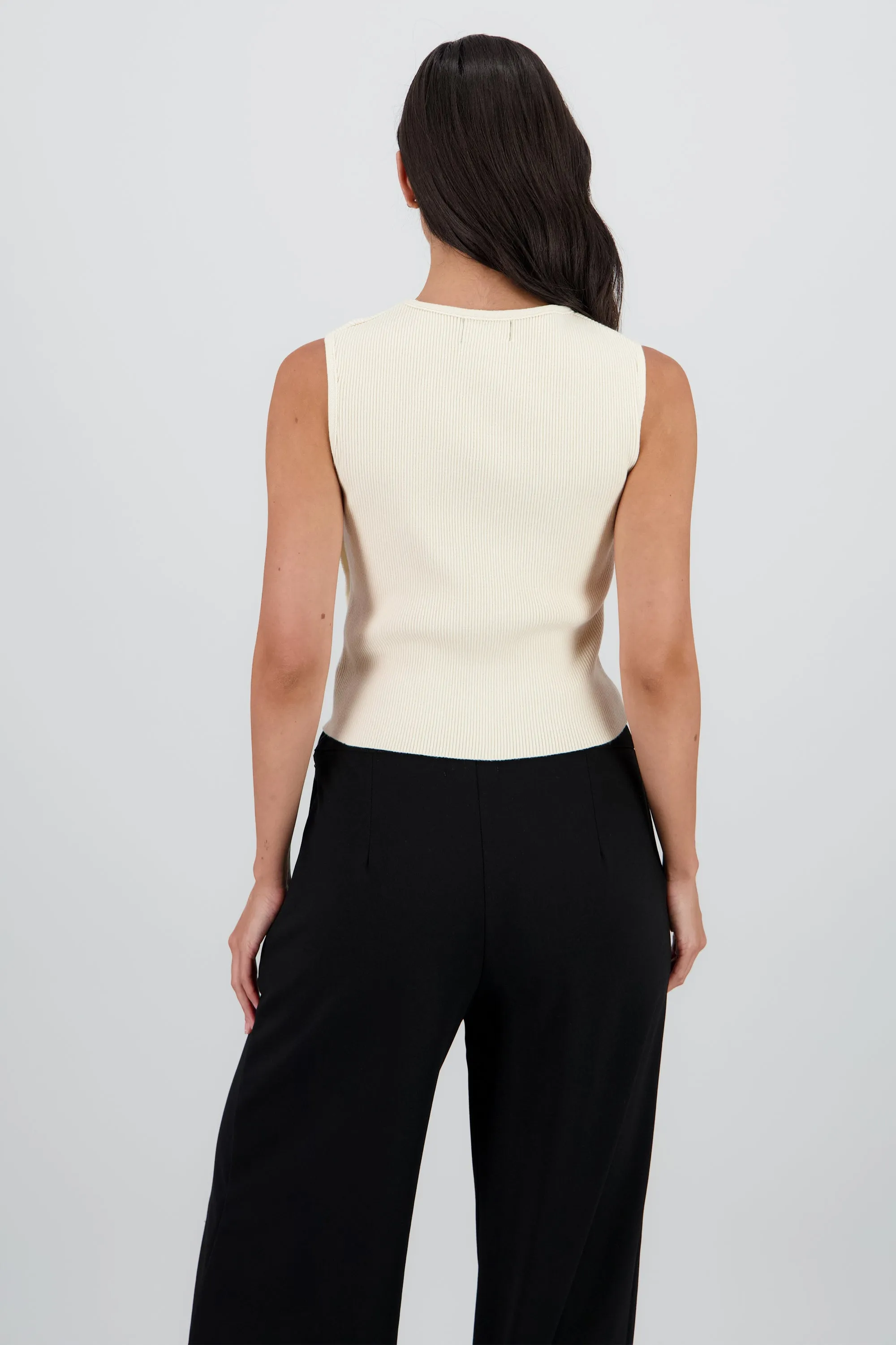 Chaleco tejido botones costado sold by Shasa product image thumbnail 4