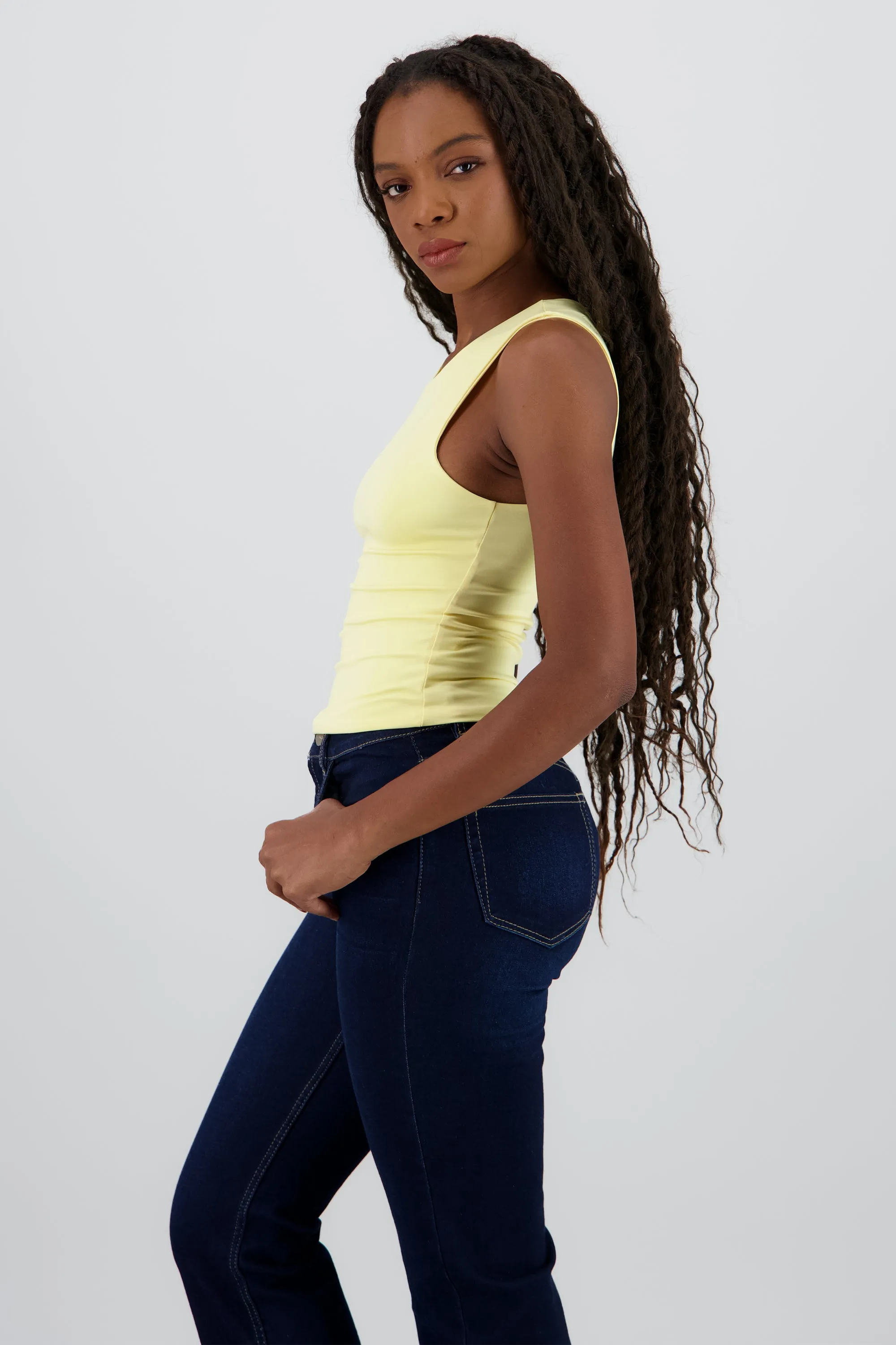 Top de doble tela con tacto suave liso sold by Shasa product image thumbnail 3